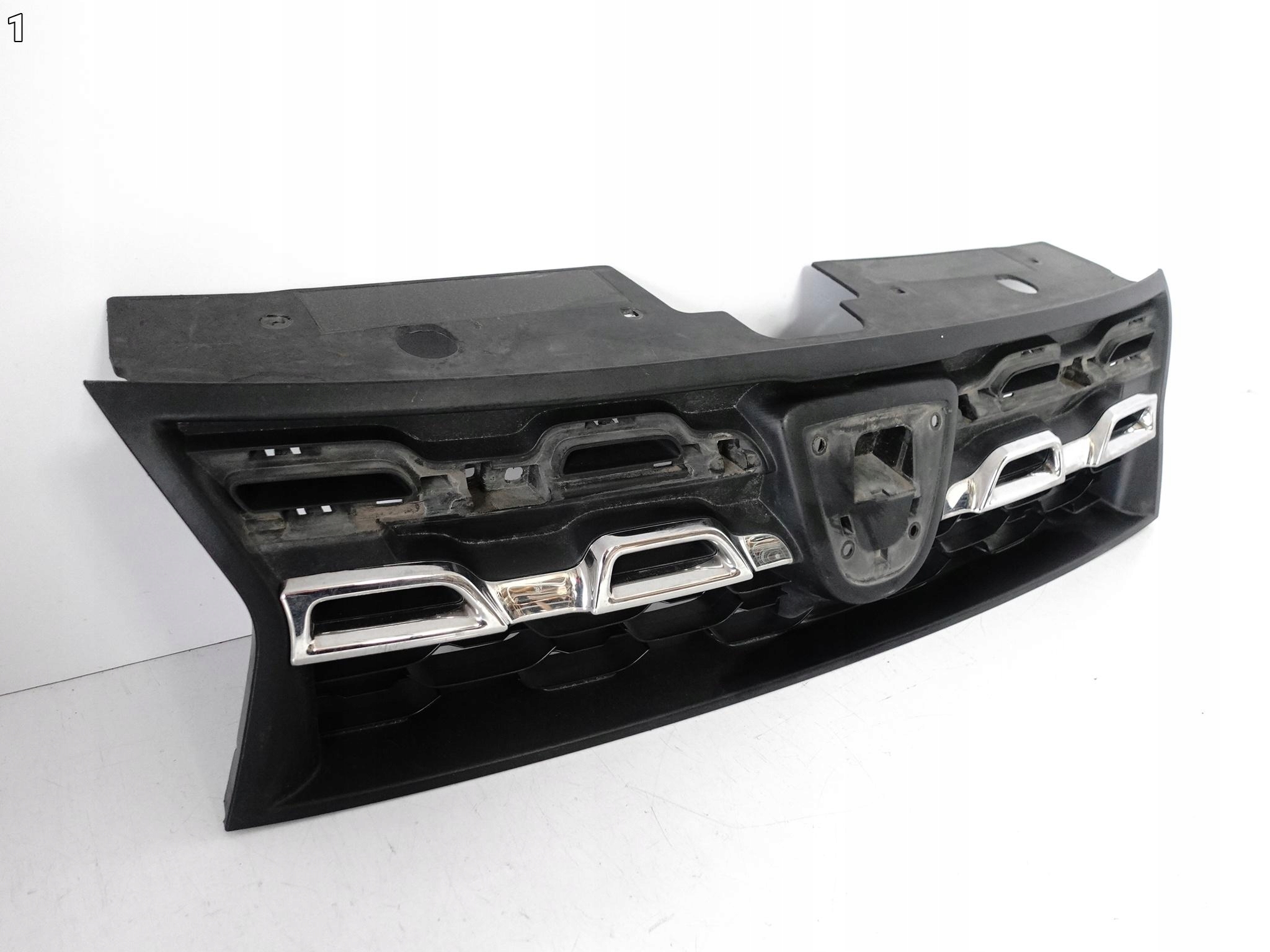 DACIA DUSTER and LIFT 13-17 grill grille grid W bumper front