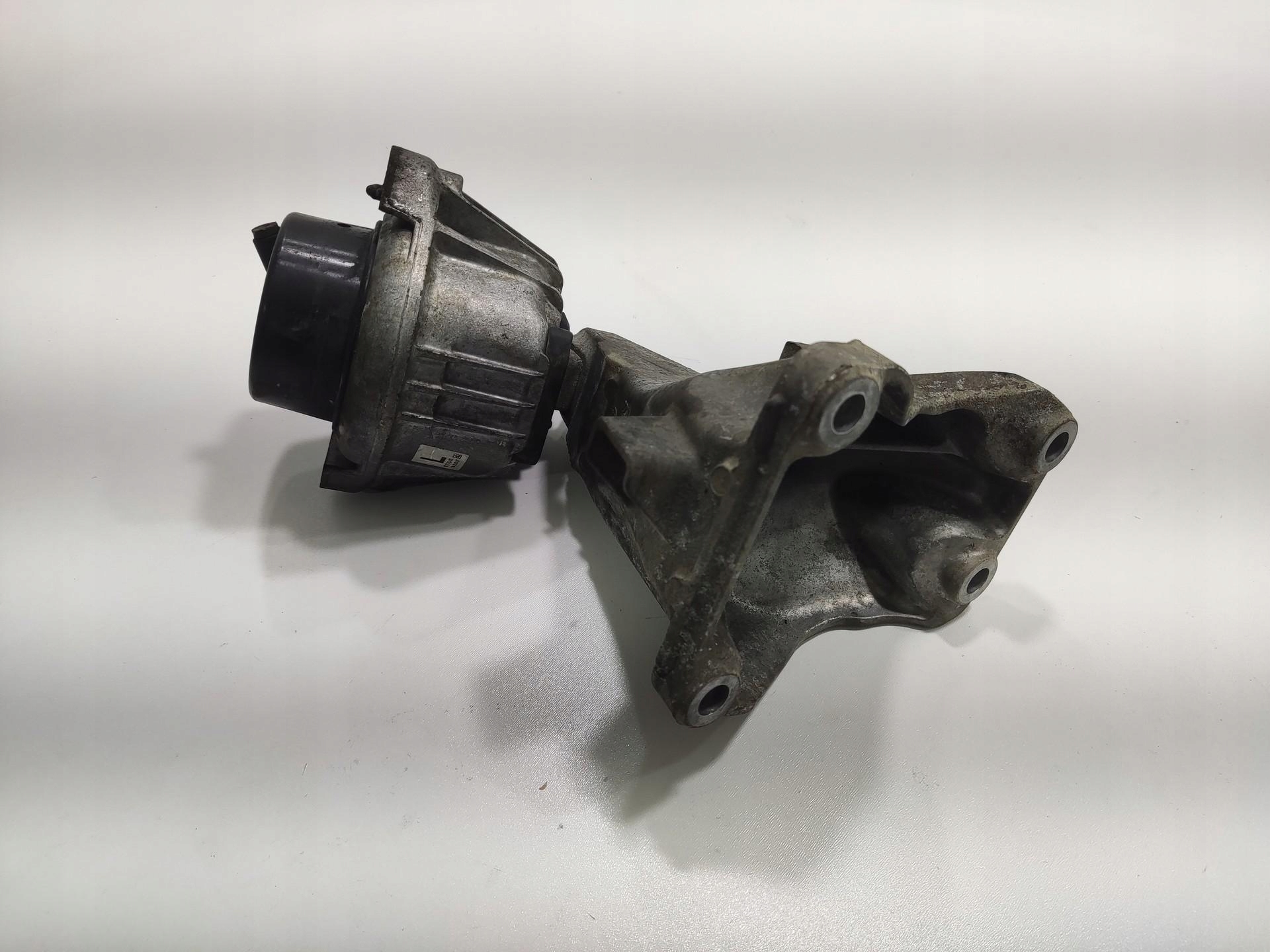 airbag engine mount right BMW 3 E90 E91 LIFT LCI 2.0D 08- 6773742 6777064