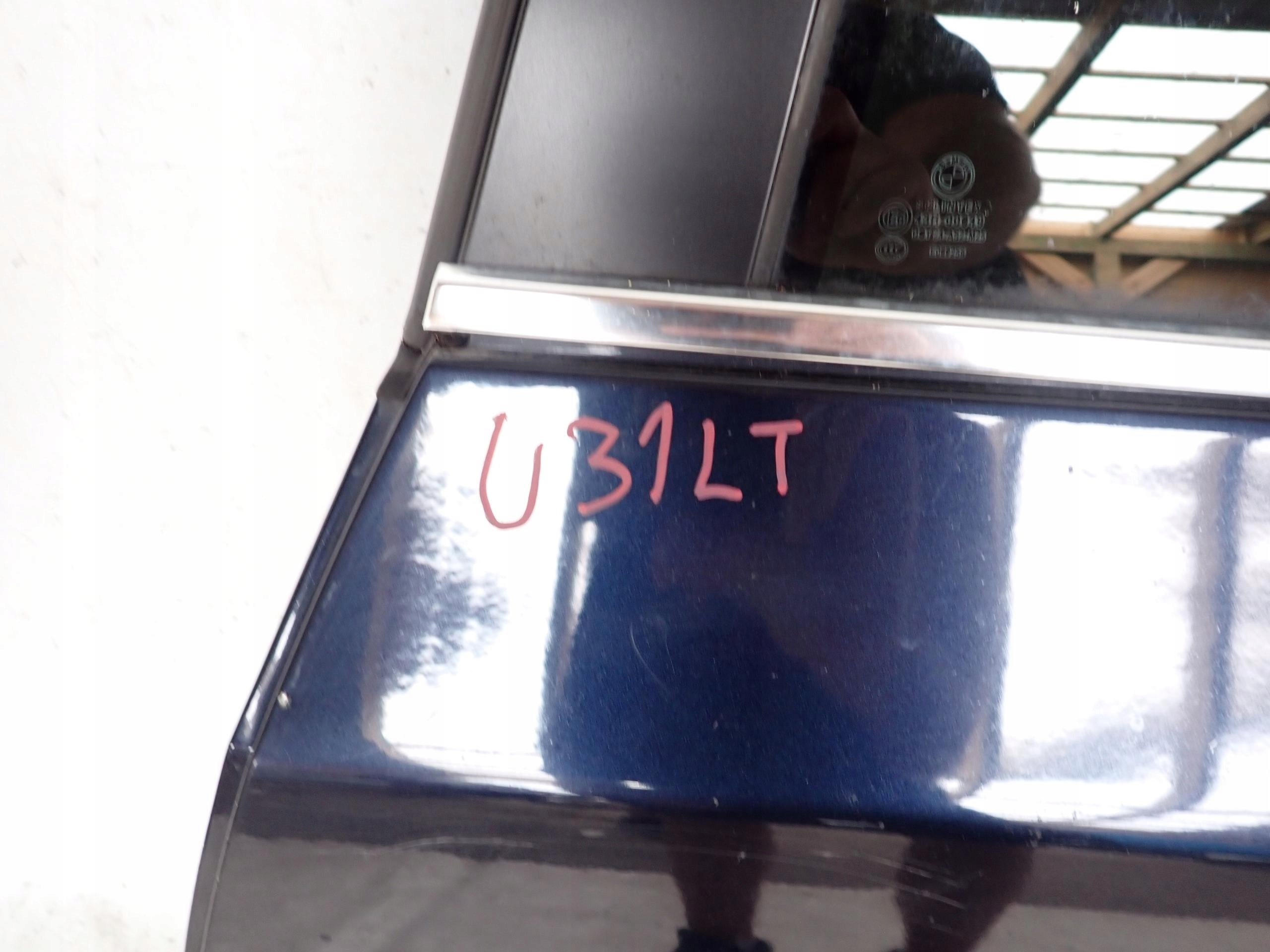 BMW 5 E61 KOMBI door left rear part rear. complete