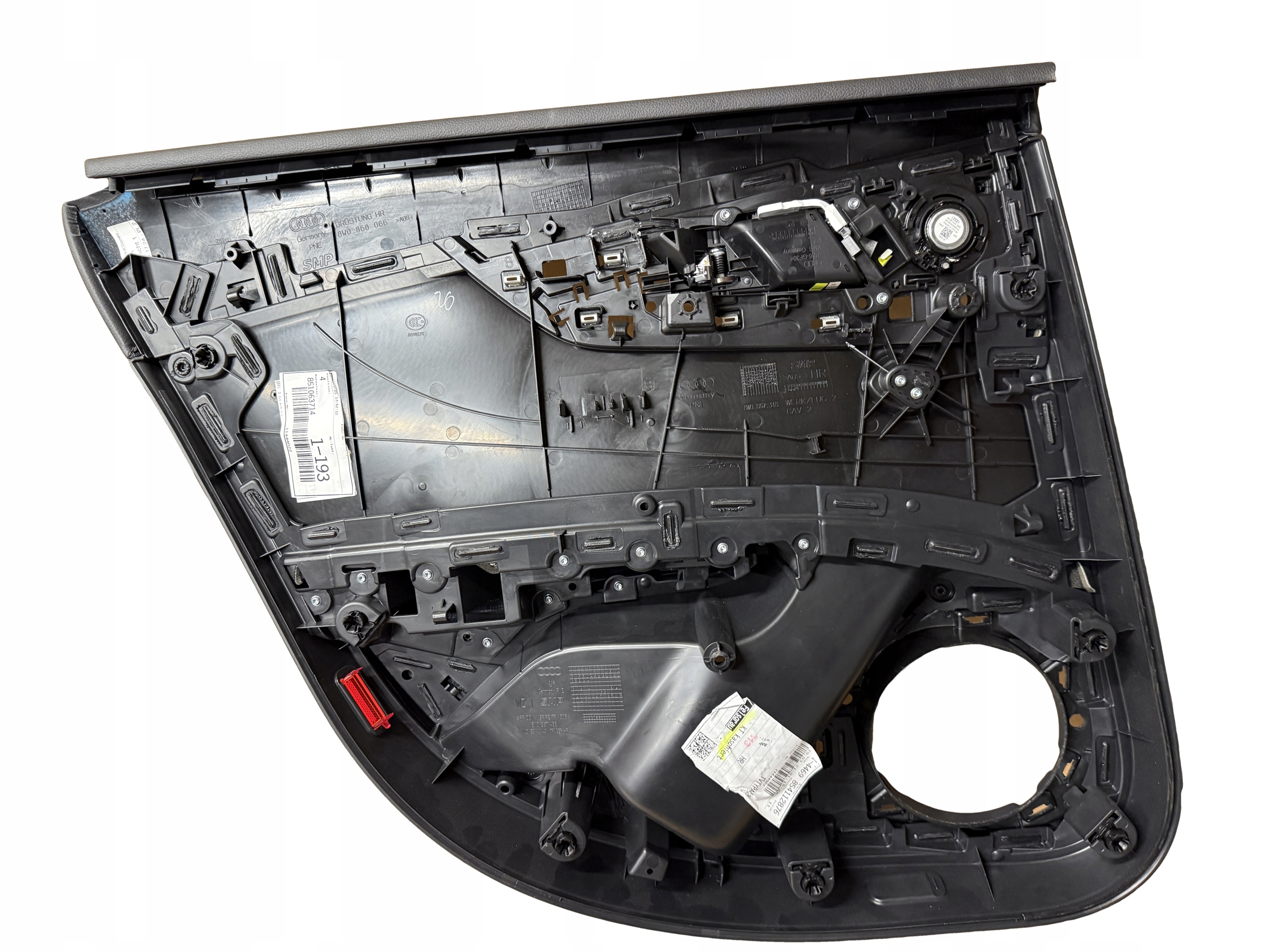 AUDI A4 8W B9 side door right rear part leather
