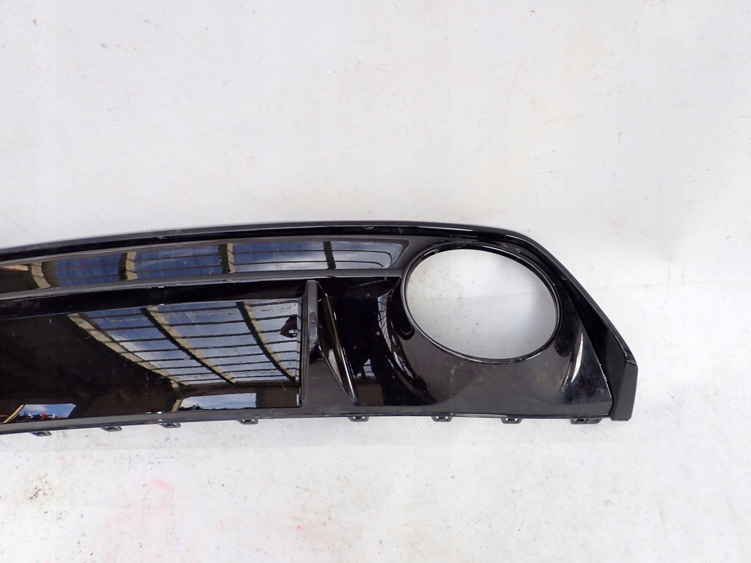 AUDI RS3 8Y 21- spoiler der Stoßstange heck hinten 8Y0807521