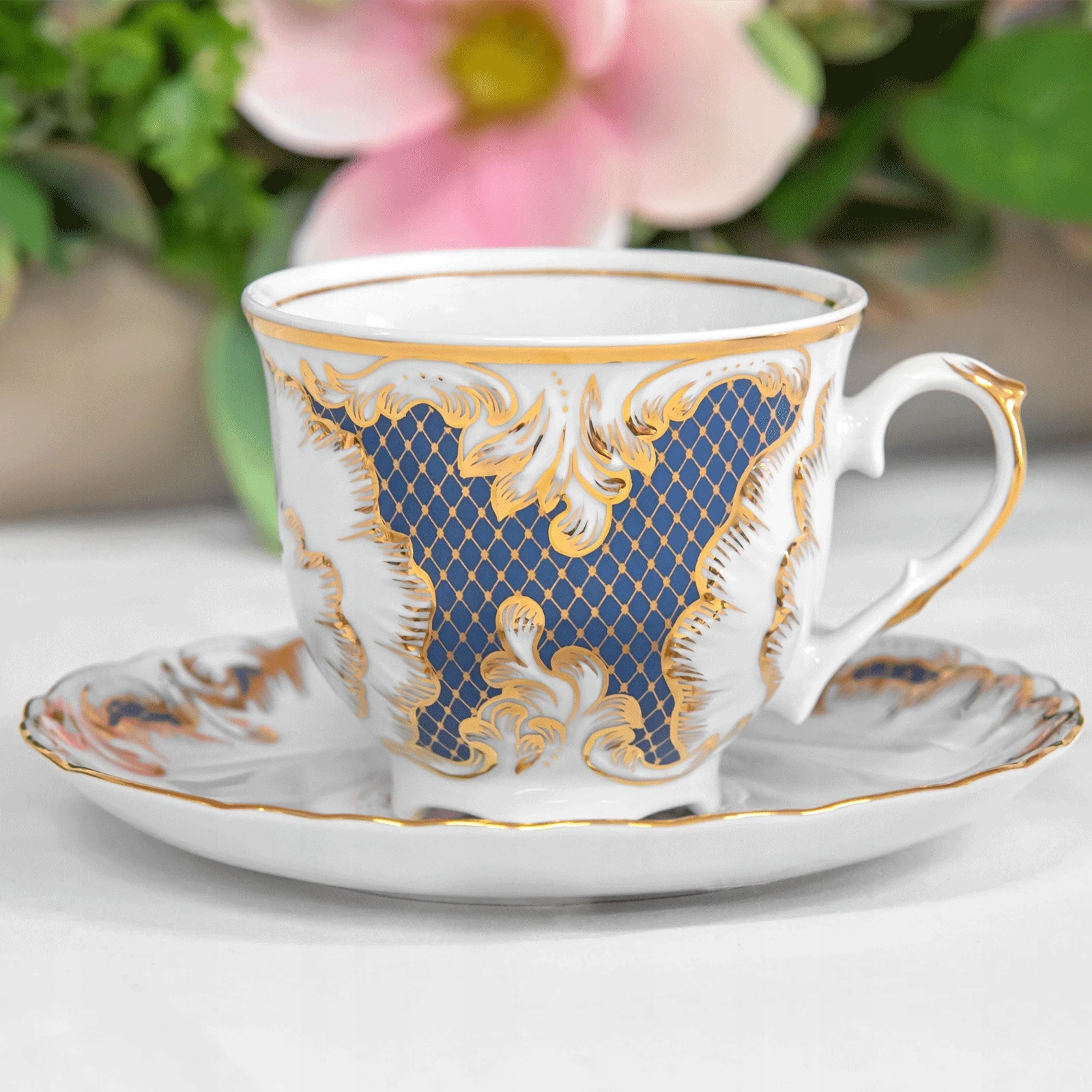 Ćmielów šálka Rococo Indygo 250 ml – zberateľská, pozlátená