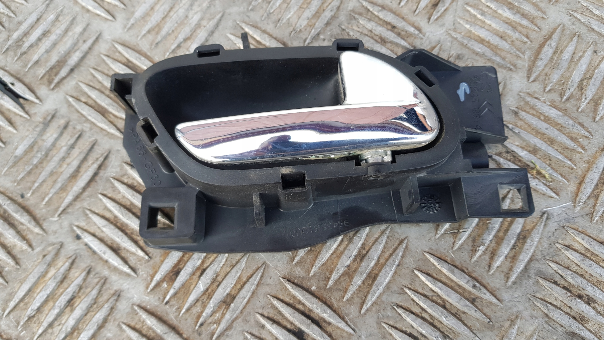 CITROEN C4 Poignée Droit 3D Interne