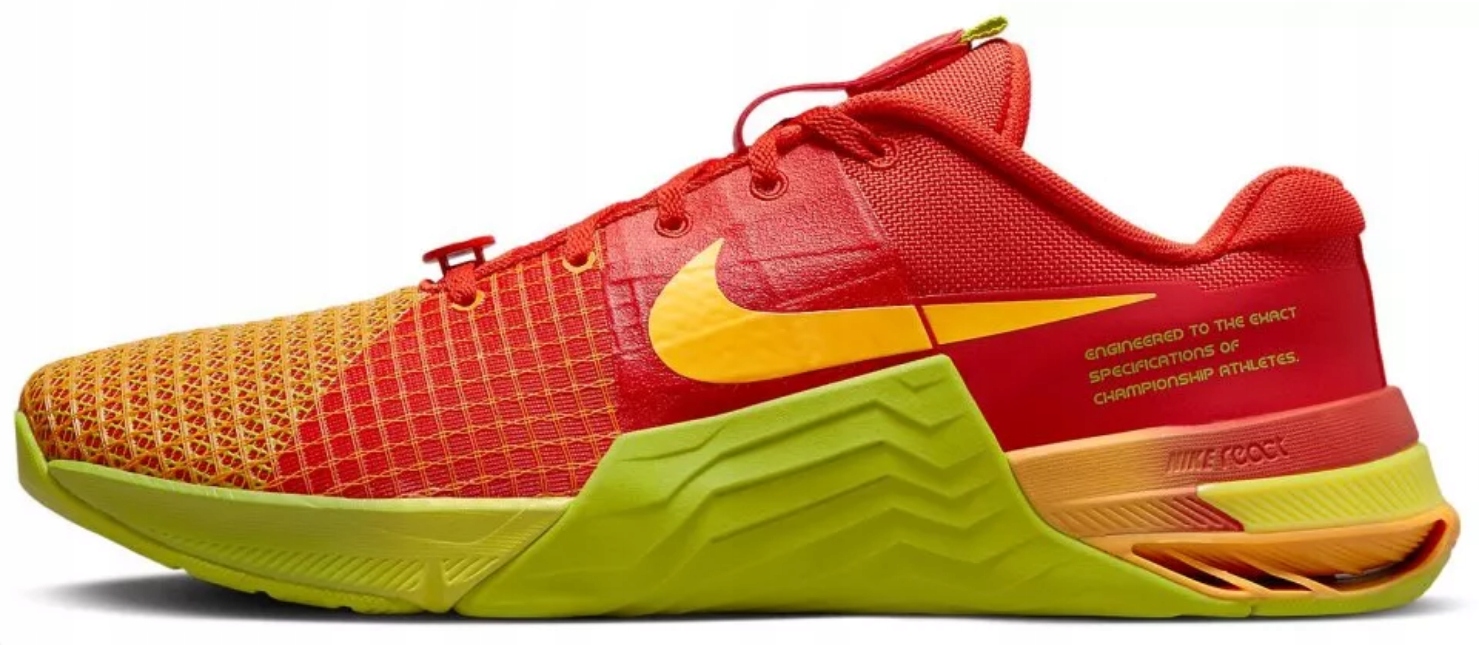 Červené sportovní boty Nike Metcon 8 Amp DV9019-600 vel. 39