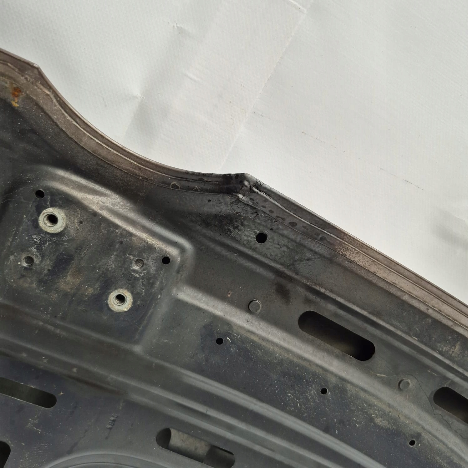 VW TOURAN 1T0 CADDY 10- Capot