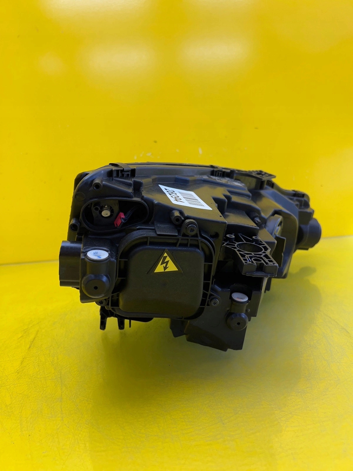 light left Audi A5 8W6 Bi-Xenon 16-20 8W6941005C