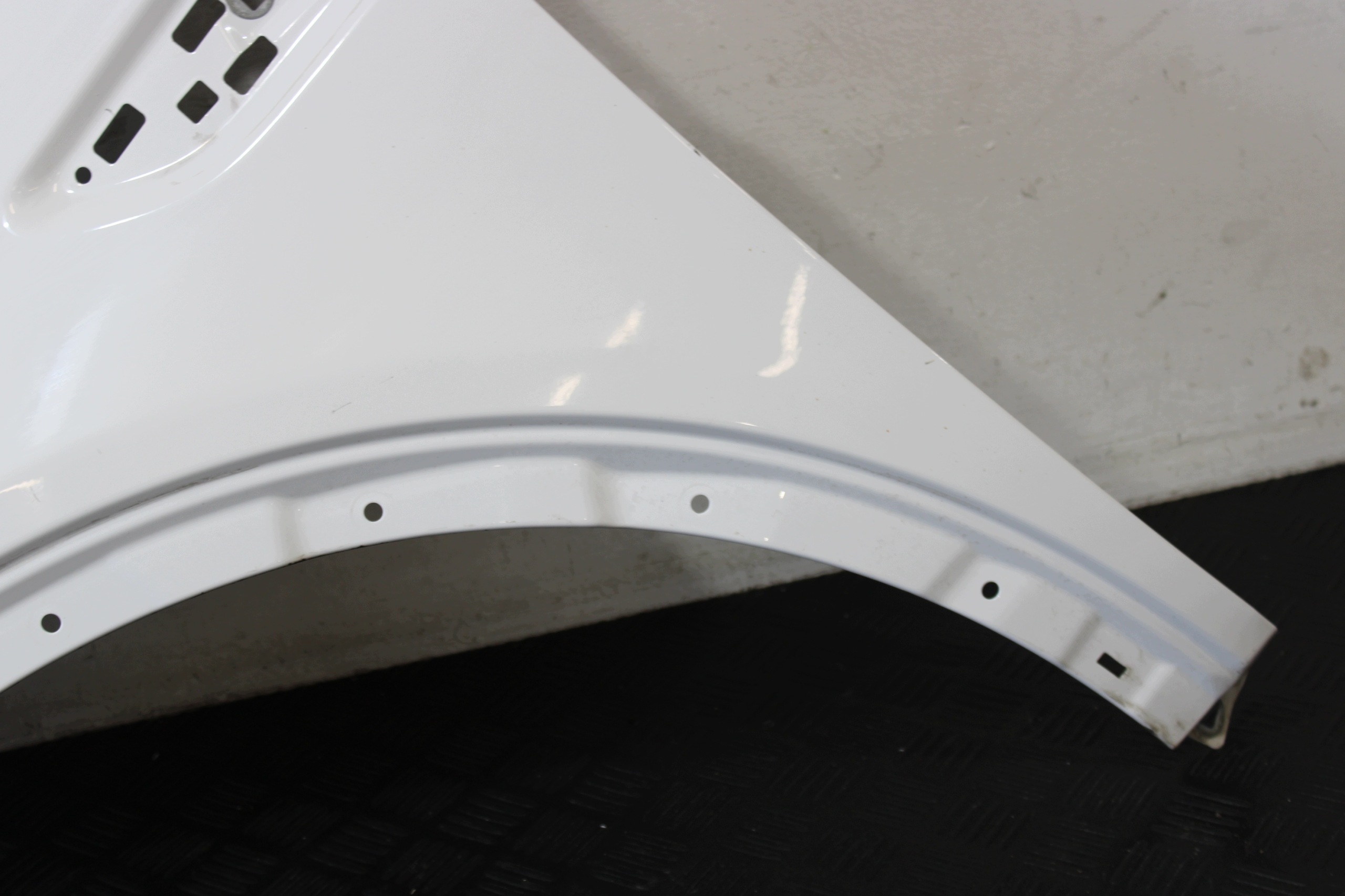 fender left front front LAND ROVER DISCOVERY SPORT L550 R-DYNAMIC