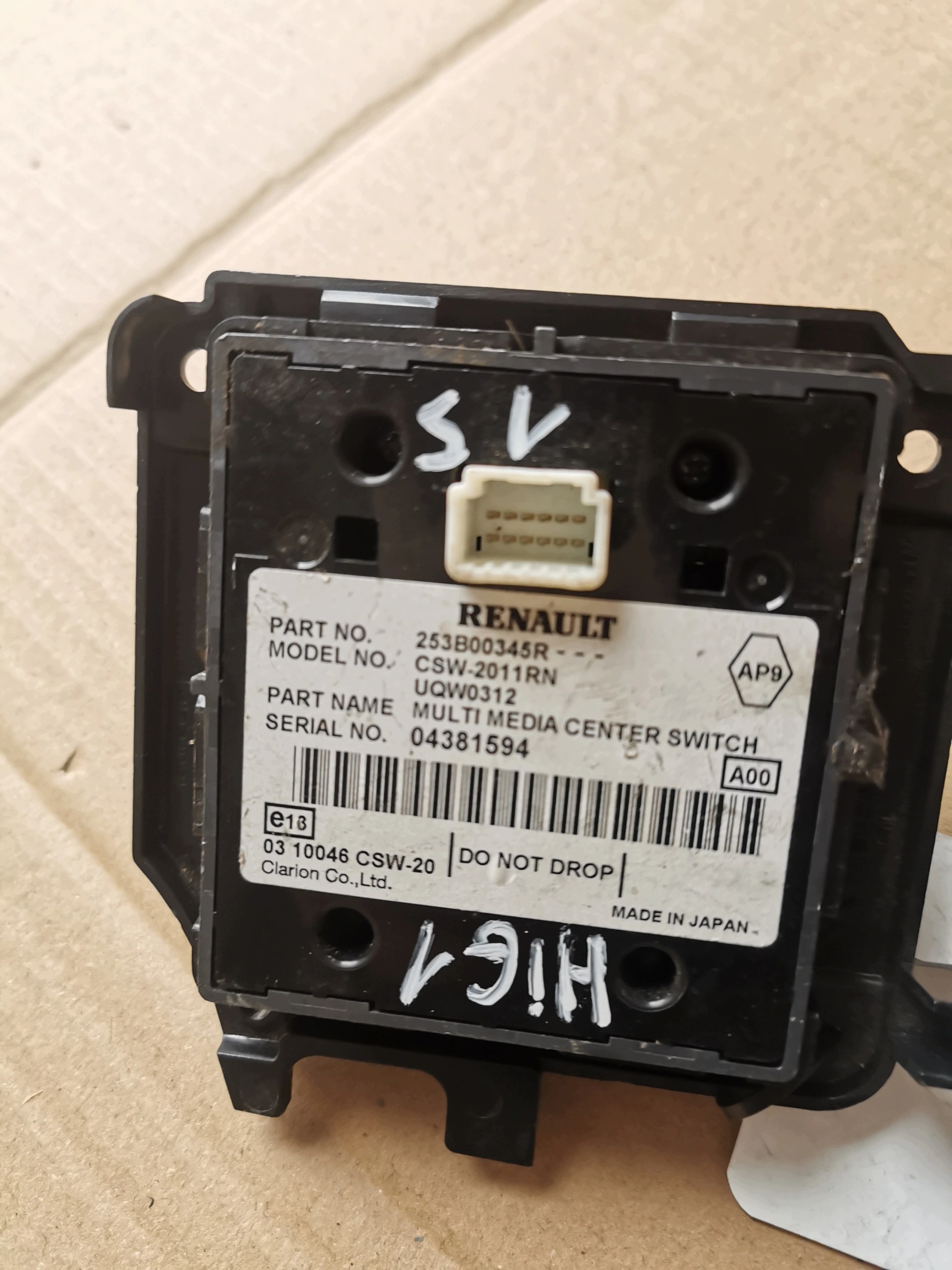 RENAULT MEGANE III switch PANEL NAVI 253B00345R 04381594 CSW-2011RN