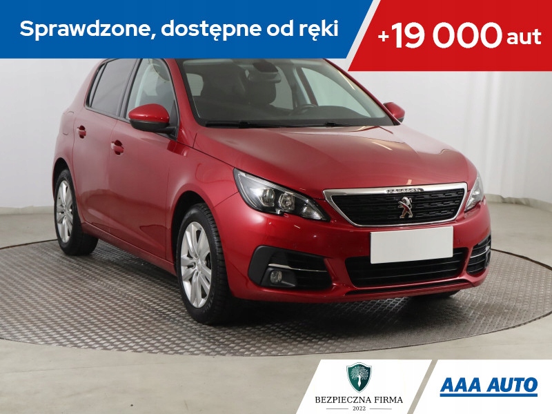Peugeot 308 1.2 PureTech, Салон Польша