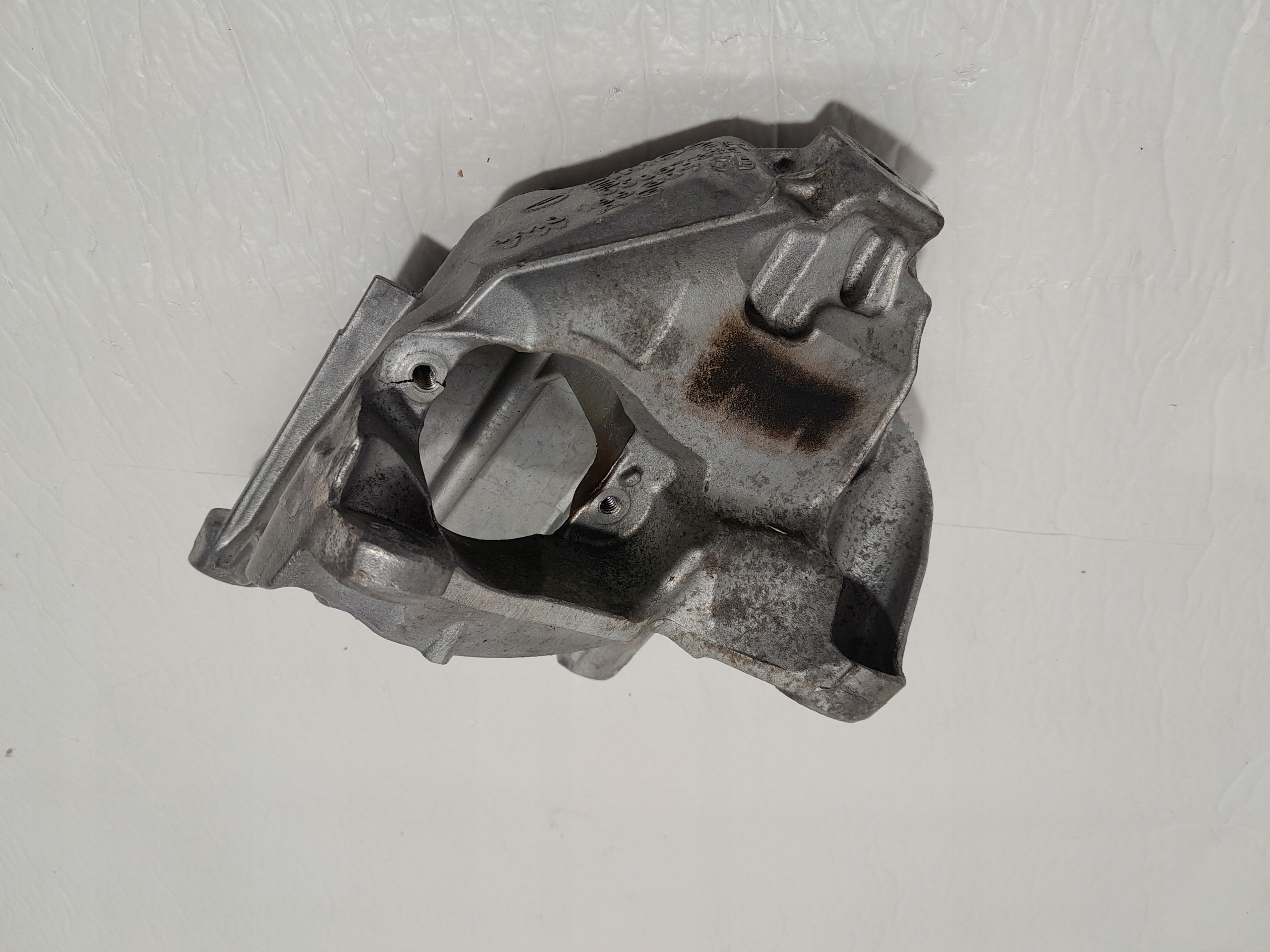AUDI A4 B9 LIFT holder holder engine mount left 4M0199307CB
