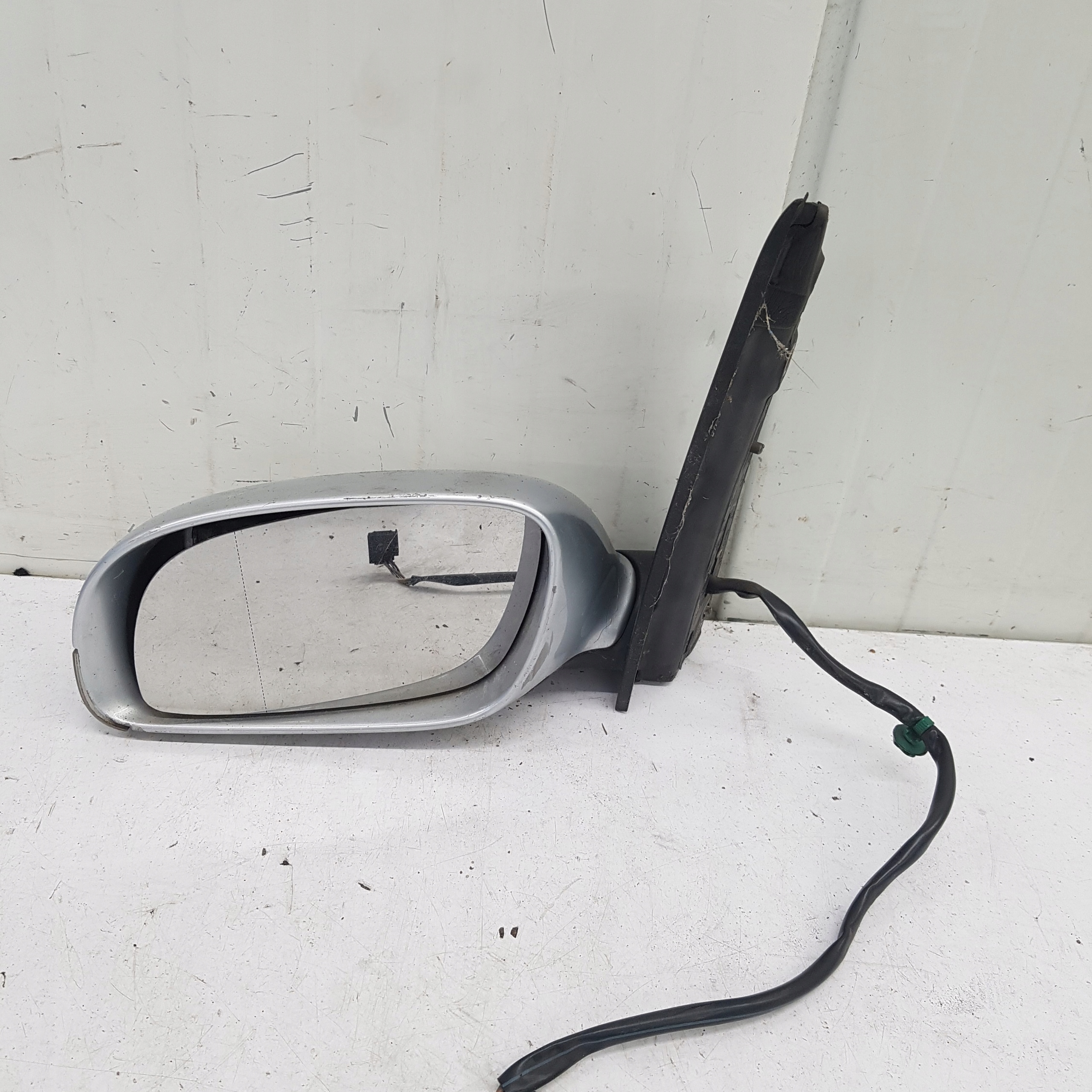 mirror left electrics VOLKSWAGEN TOURAN 1 6 PIN