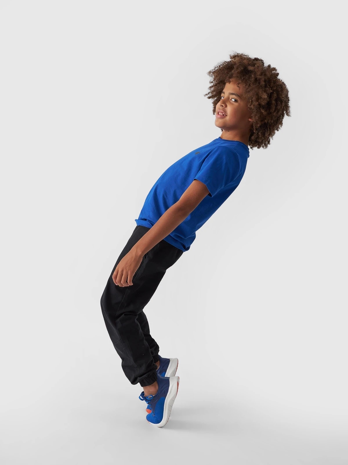 KOSZULKA CHŁOPIĘCA T-SHIRT 4F BAWEŁNA roz. 122 Kolor niebieski