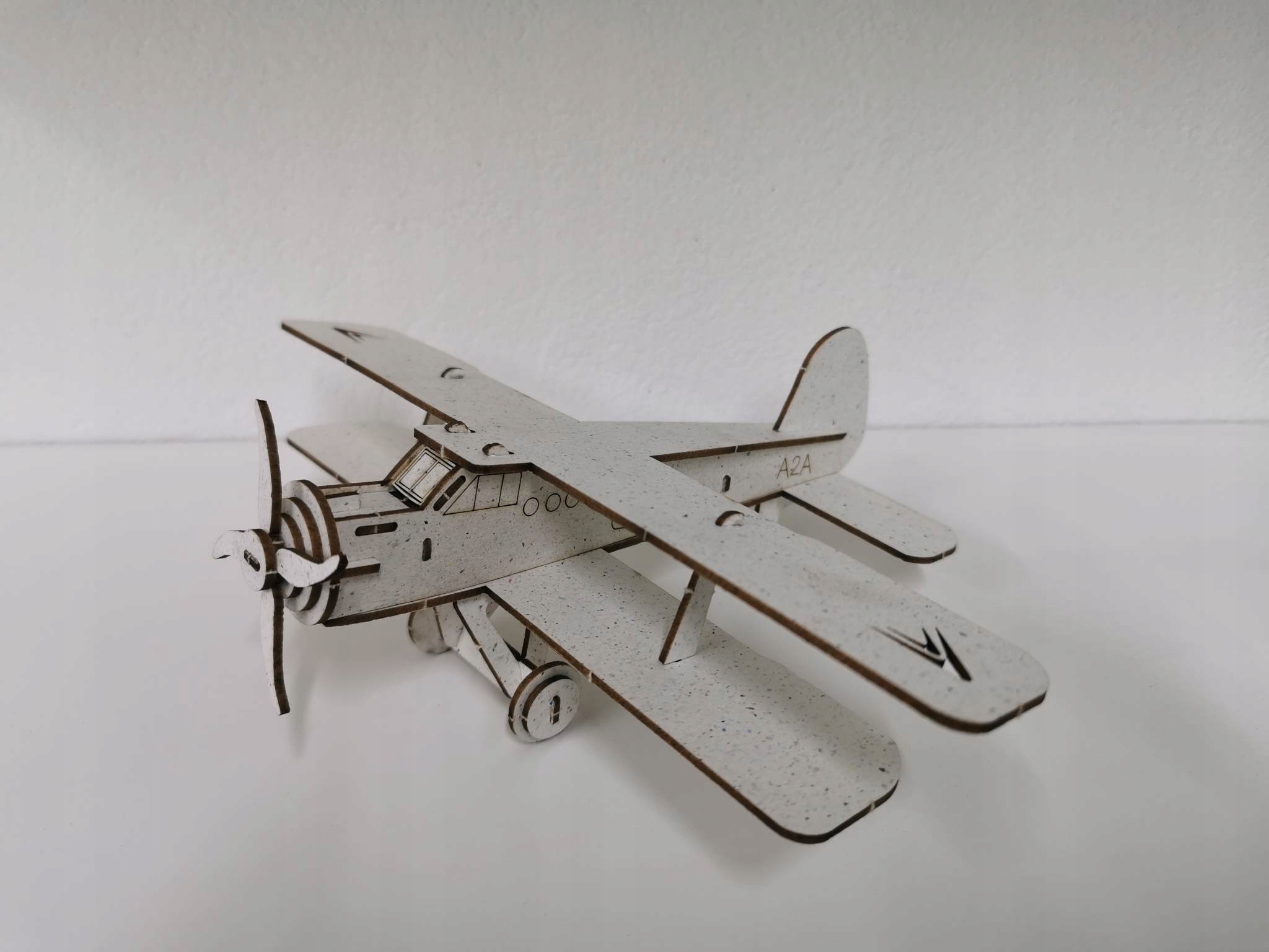 

Samolot model do składania zabawka edukacja eko