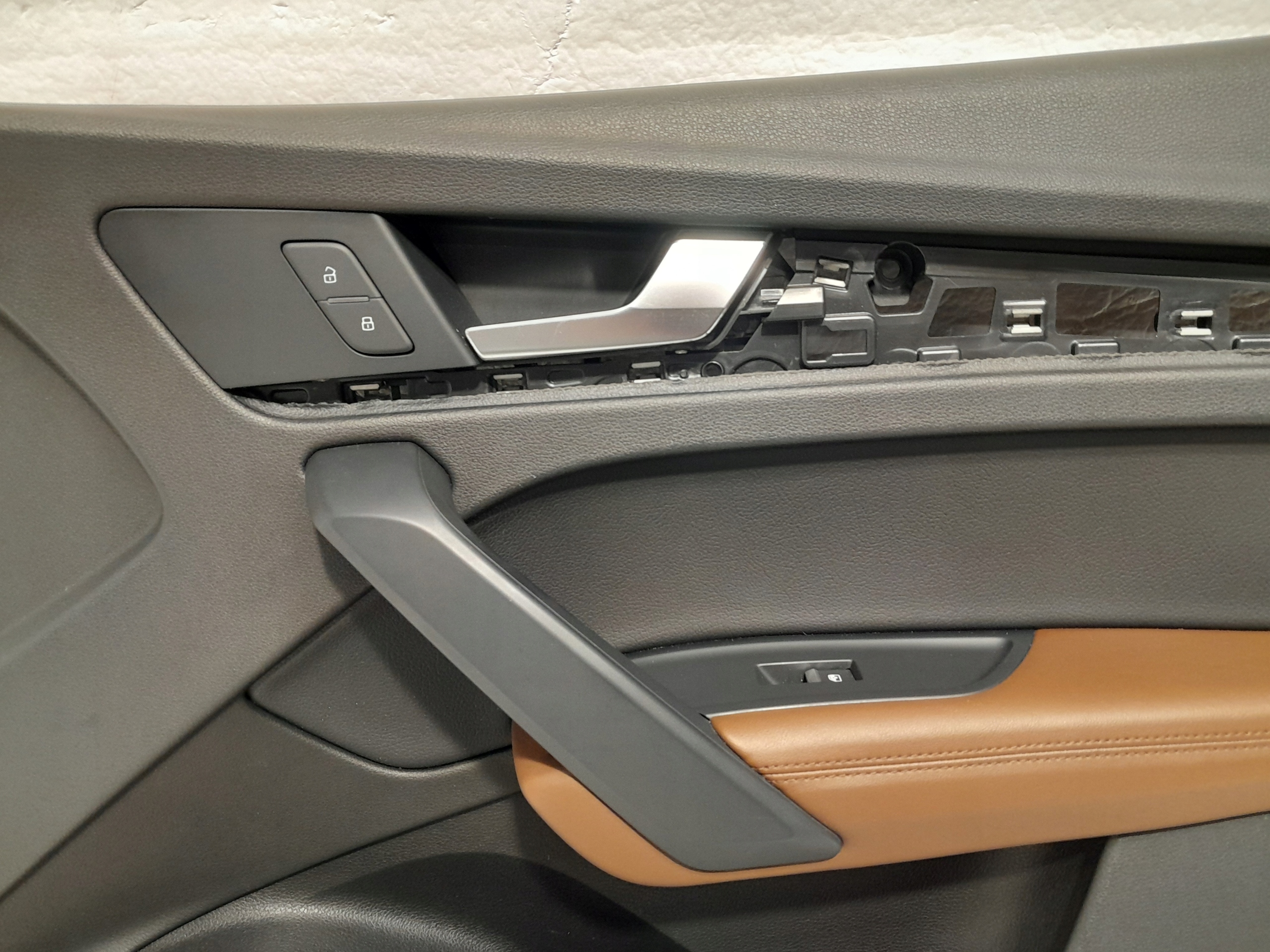 AUDI Q5 80A upholstery side door right front 80A867134