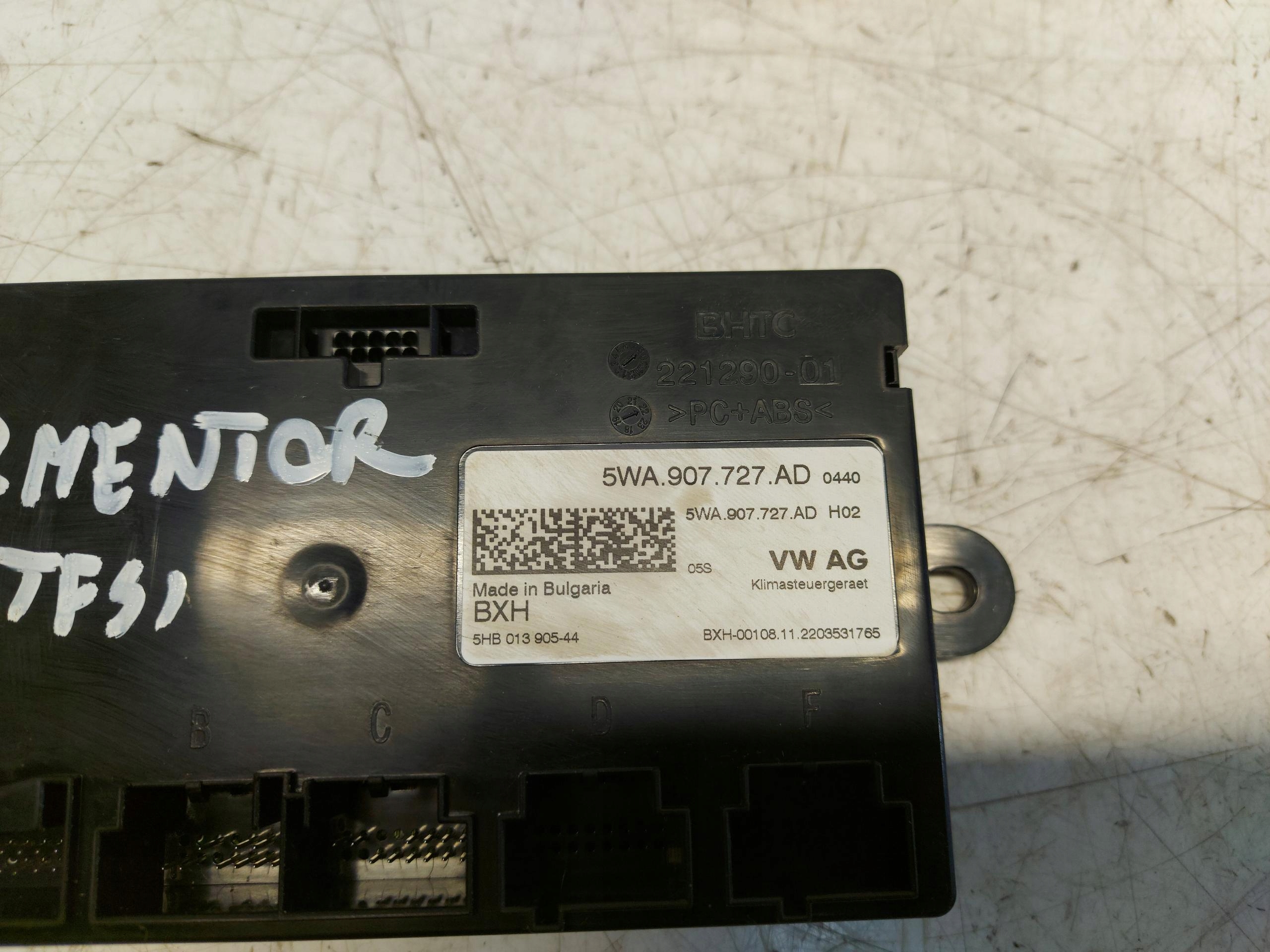CUPRA FORMENTOR 5FF module unité de commande électronique uce déshumidificateur d'air conditionné