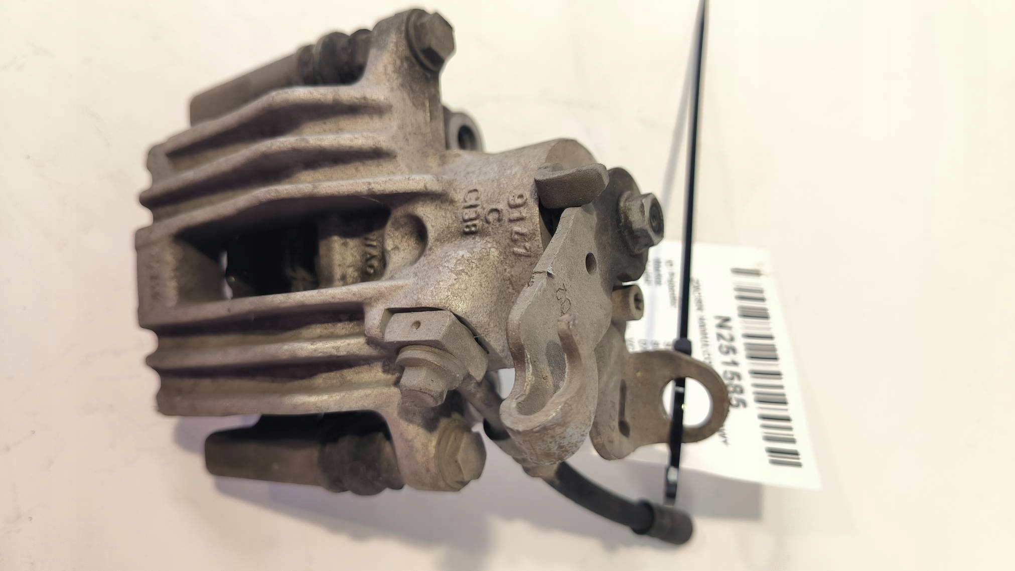 caliper brake rear part right 1.5 TSI SKODA SCALA