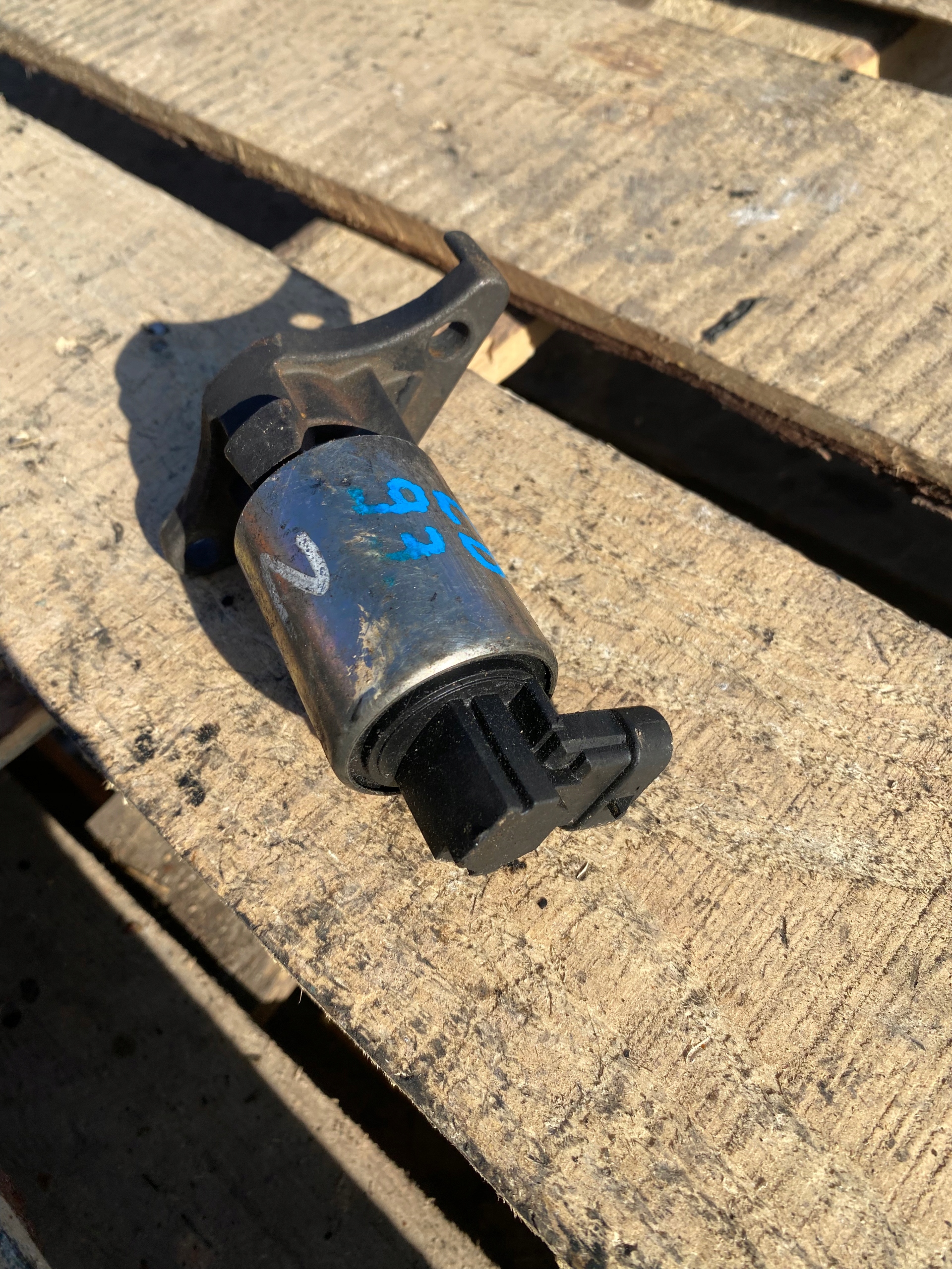 EGR valve Opel Vectra C 2.2 DIRECT