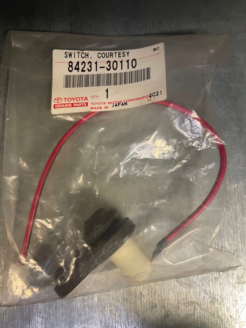 SWITCH COURTESY 84231-30110 TOYOTA