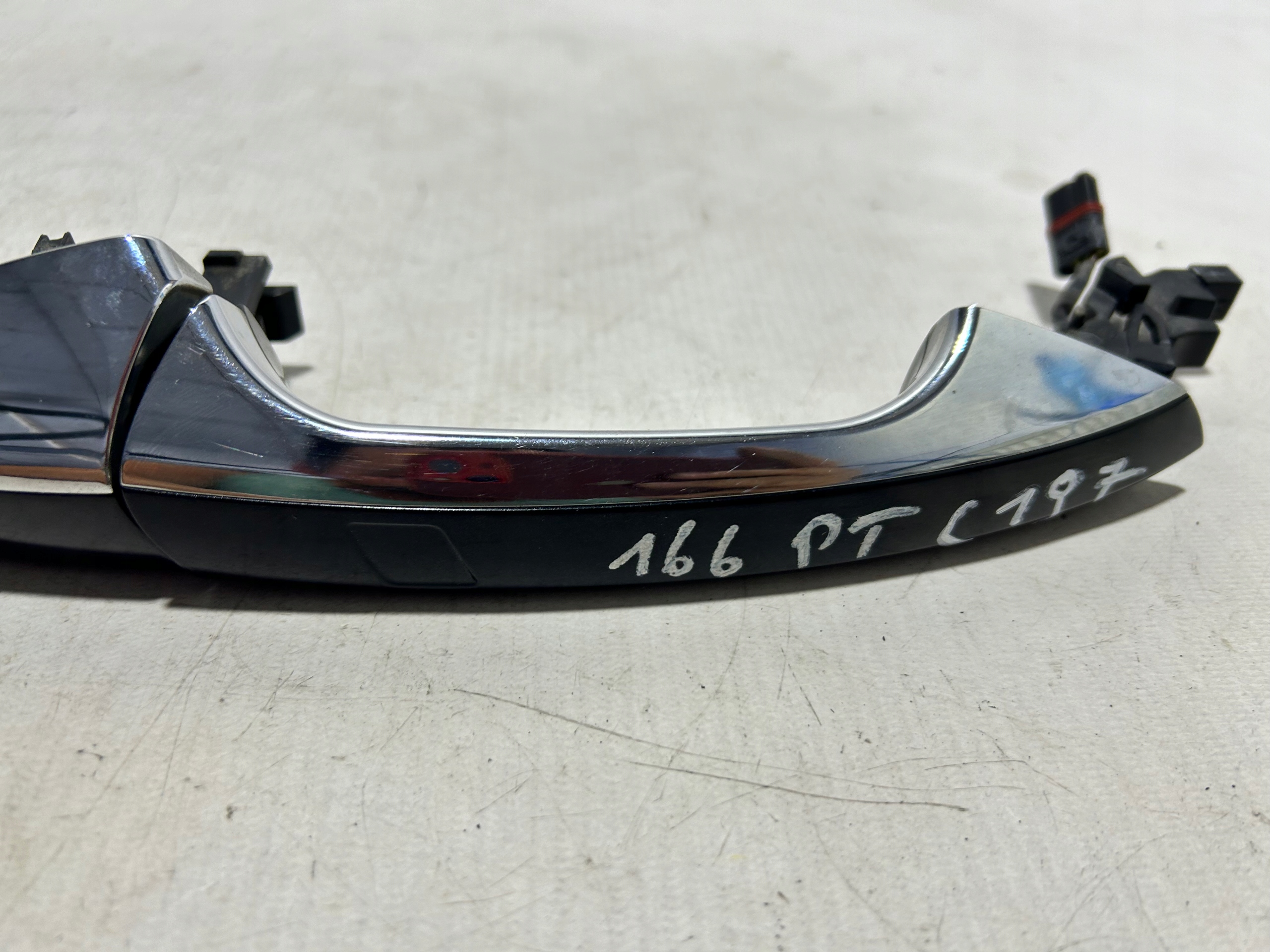 MERCEDES ML W166 C197 197 handle KEYLESS GO right rear part rear front front