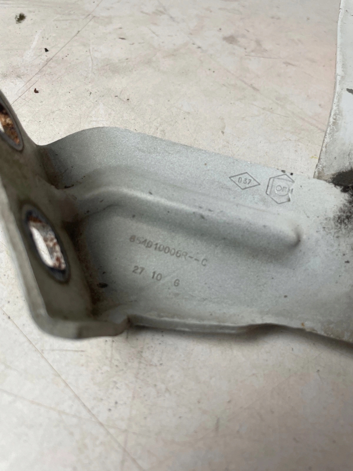 hinge bonnets front front left Renault Master III