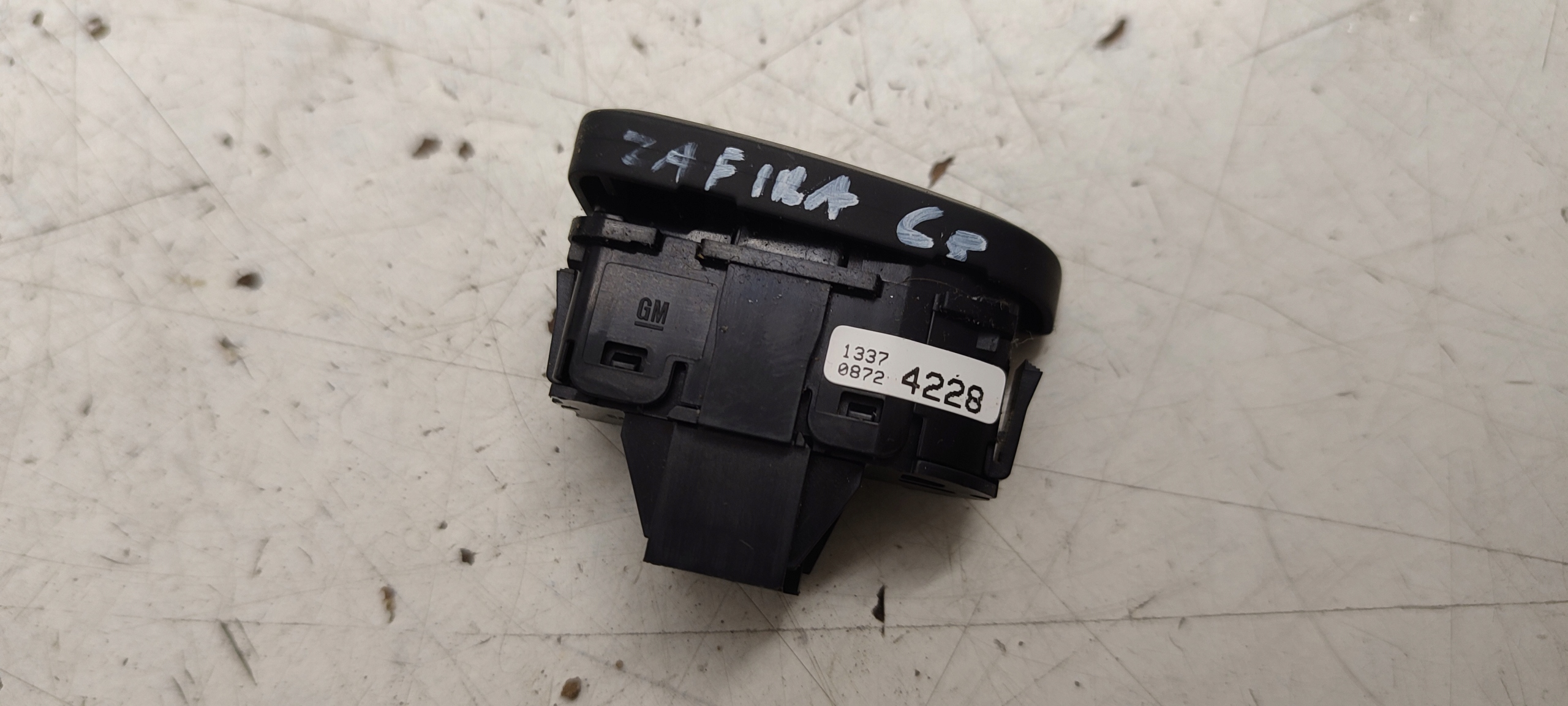 Schalter PDC 13374228 Opel Zafira C