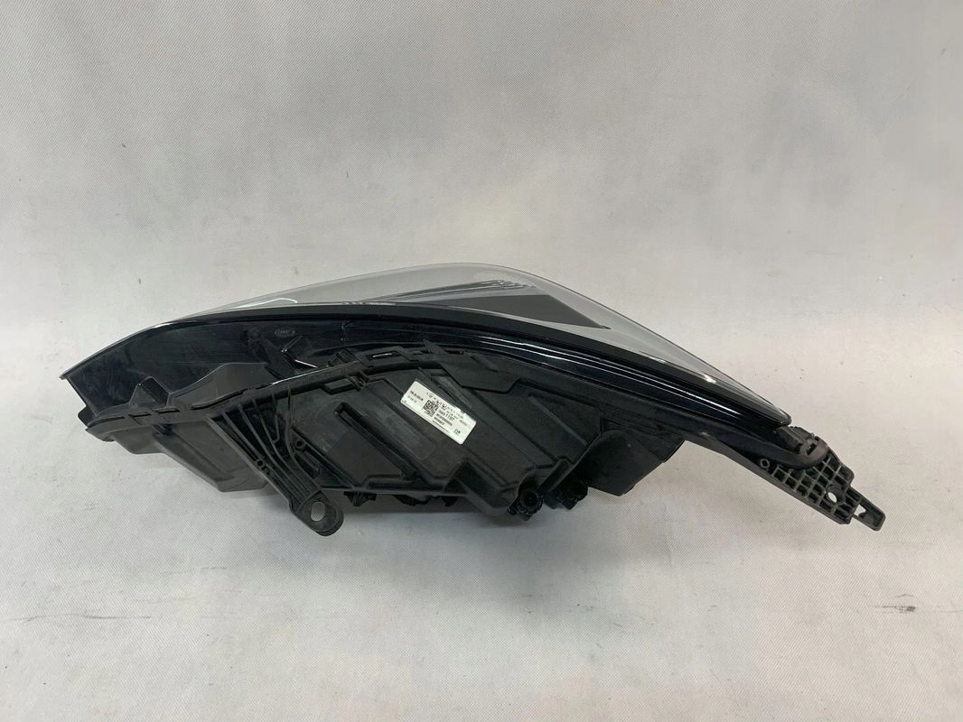 Opel Astra 5 K V 15-19r Reflektor right light right
