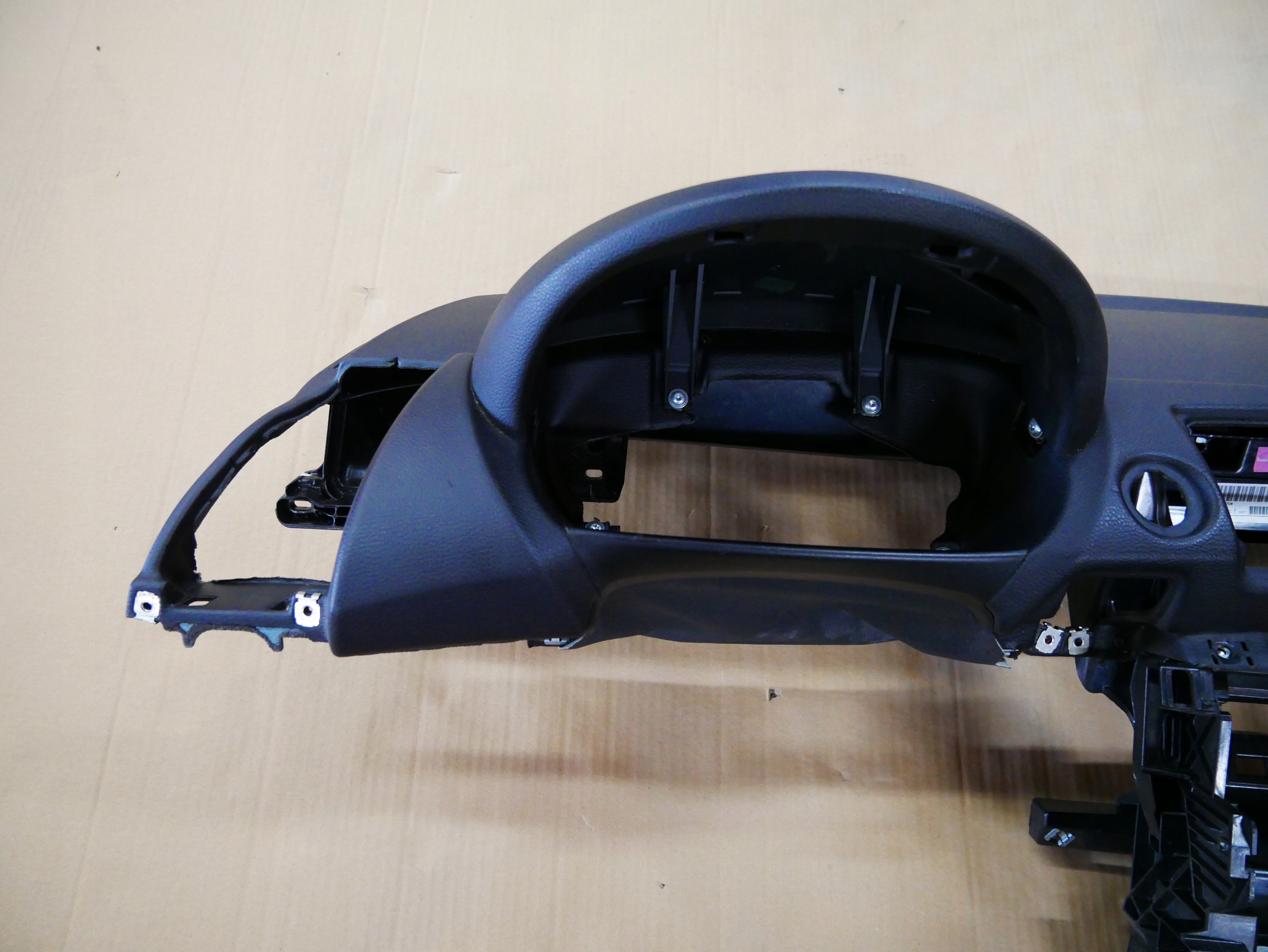 BMW E81 E82 E87 E88 торпеда консоль подушки безопасности