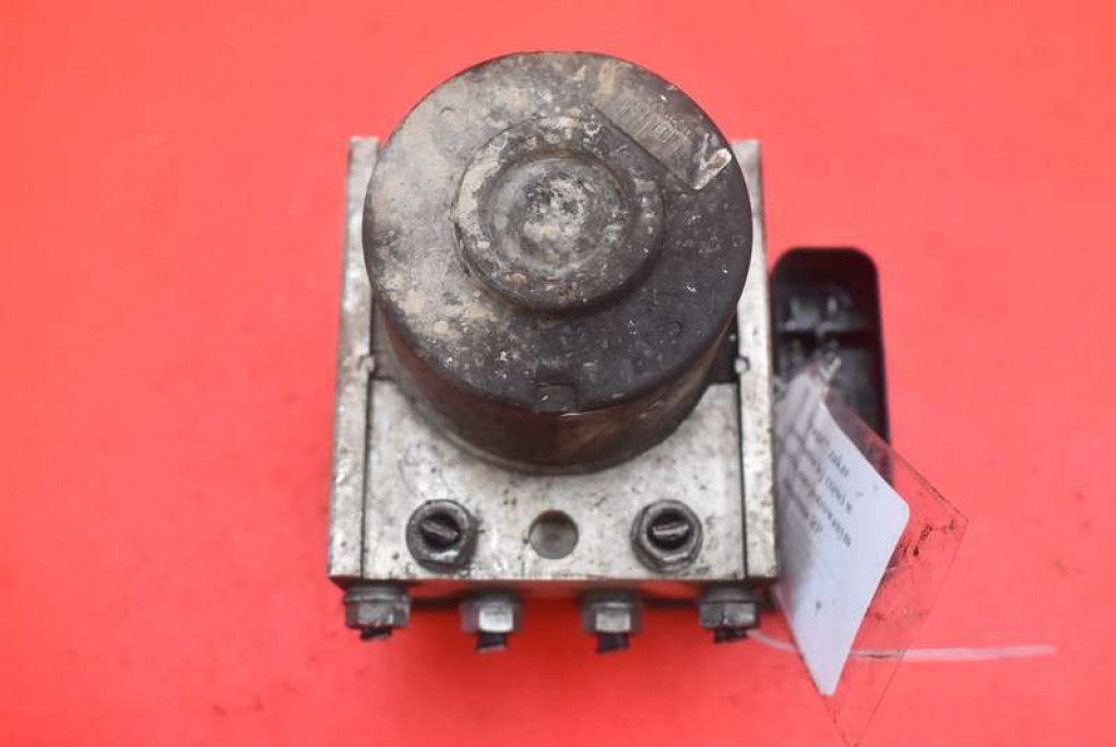 pompa ABS 2K0614117A VW CADDY 3 III 2K 1.9 TDI 105 KM 04-10