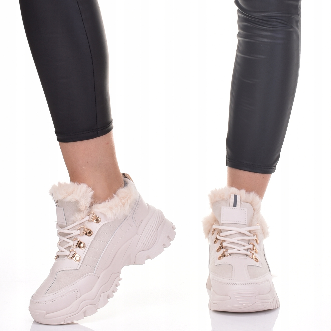 ŚNIEGOWCE OCIEPLANE BEŻOWE SOLIDNE NA PLATFORMIE FUTERKO SZNUROWANE Długość wkładki 24.5 cm