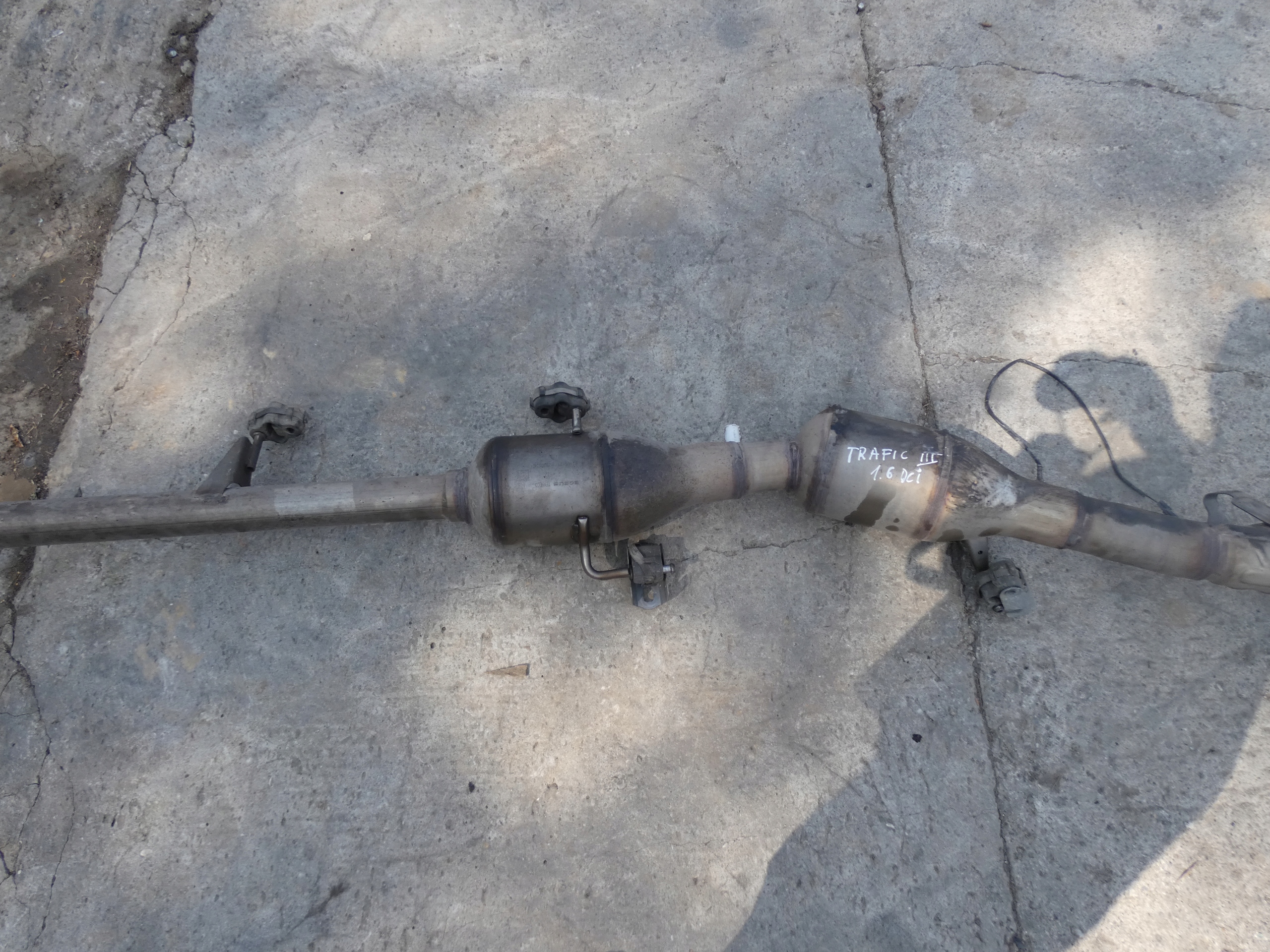 RENAULT TRAFIC III VIVARO B 14r> DPF catalyst exhaust pipe 1.6 DCI 82520556