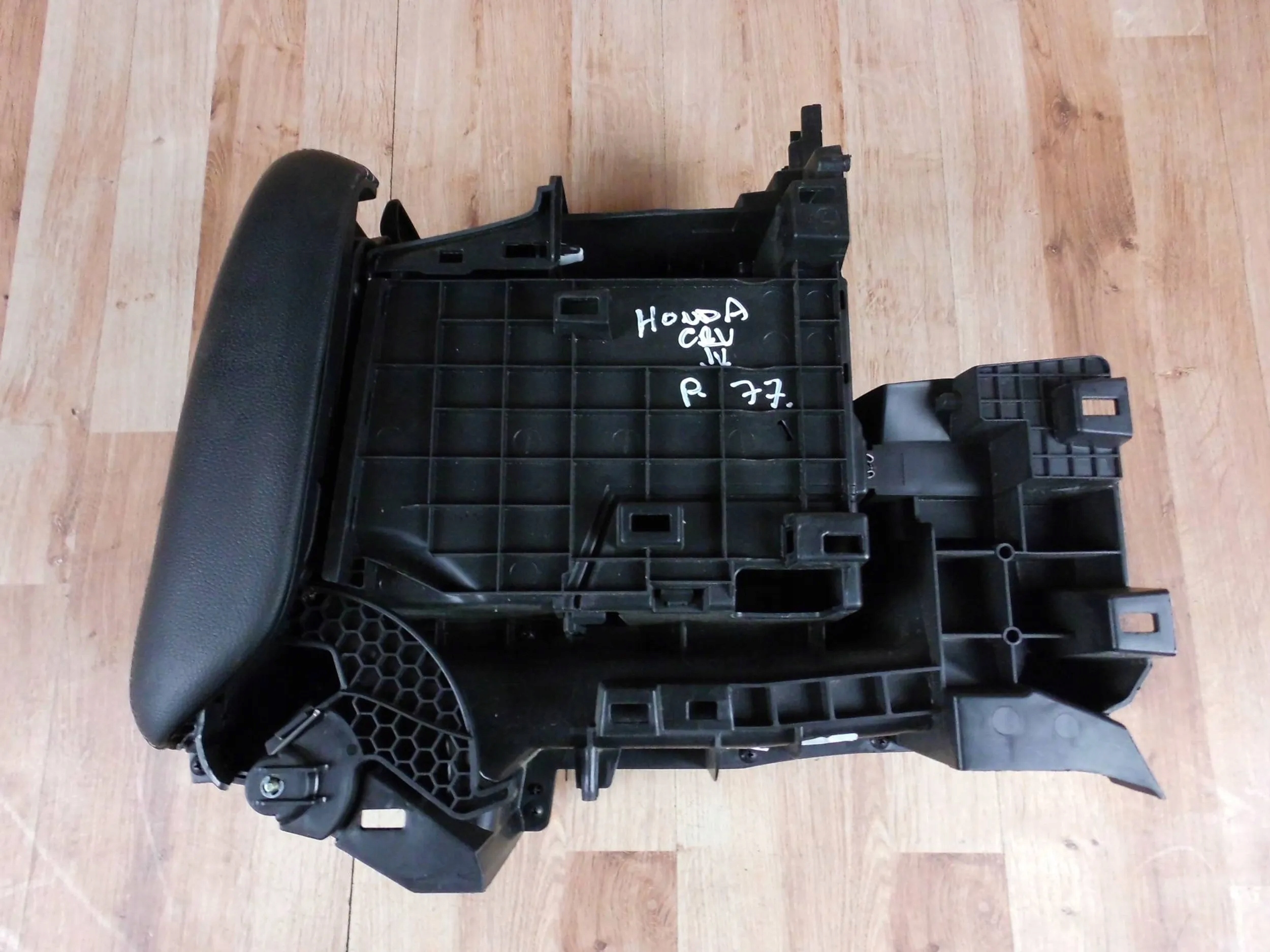 Honda CRV IV armrest passenger compartment tunelu srodkoweg