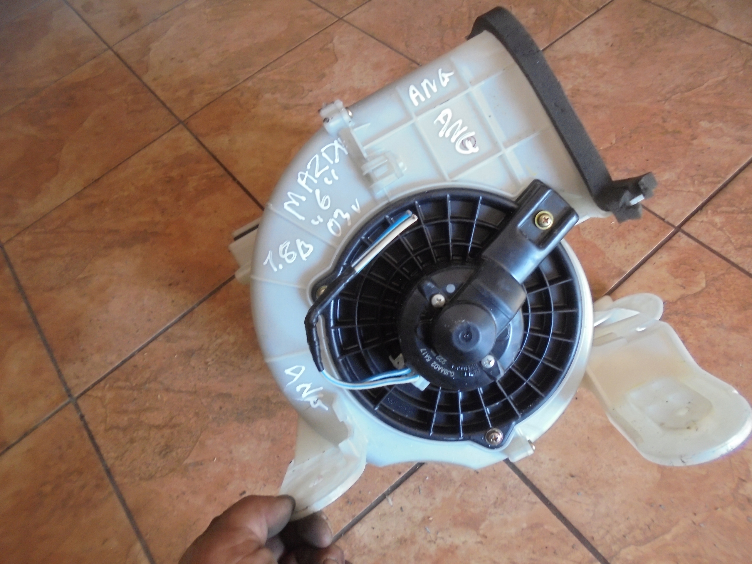 WETYLATOR NAGRZEWNICY MAZDA 6 1.8B 03R. SED. Numer katalogowy części oem