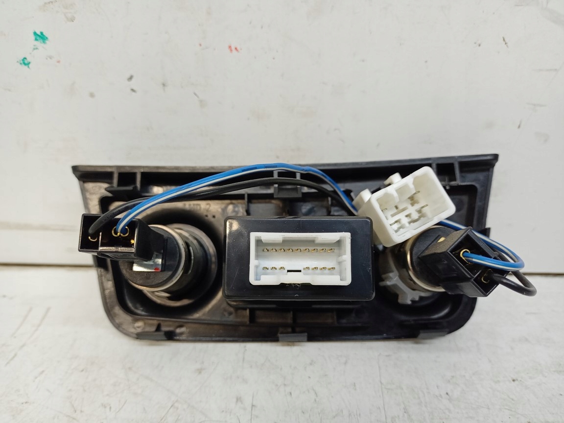 HYUNDAI I30 adapter AUX IPOD USB 2006