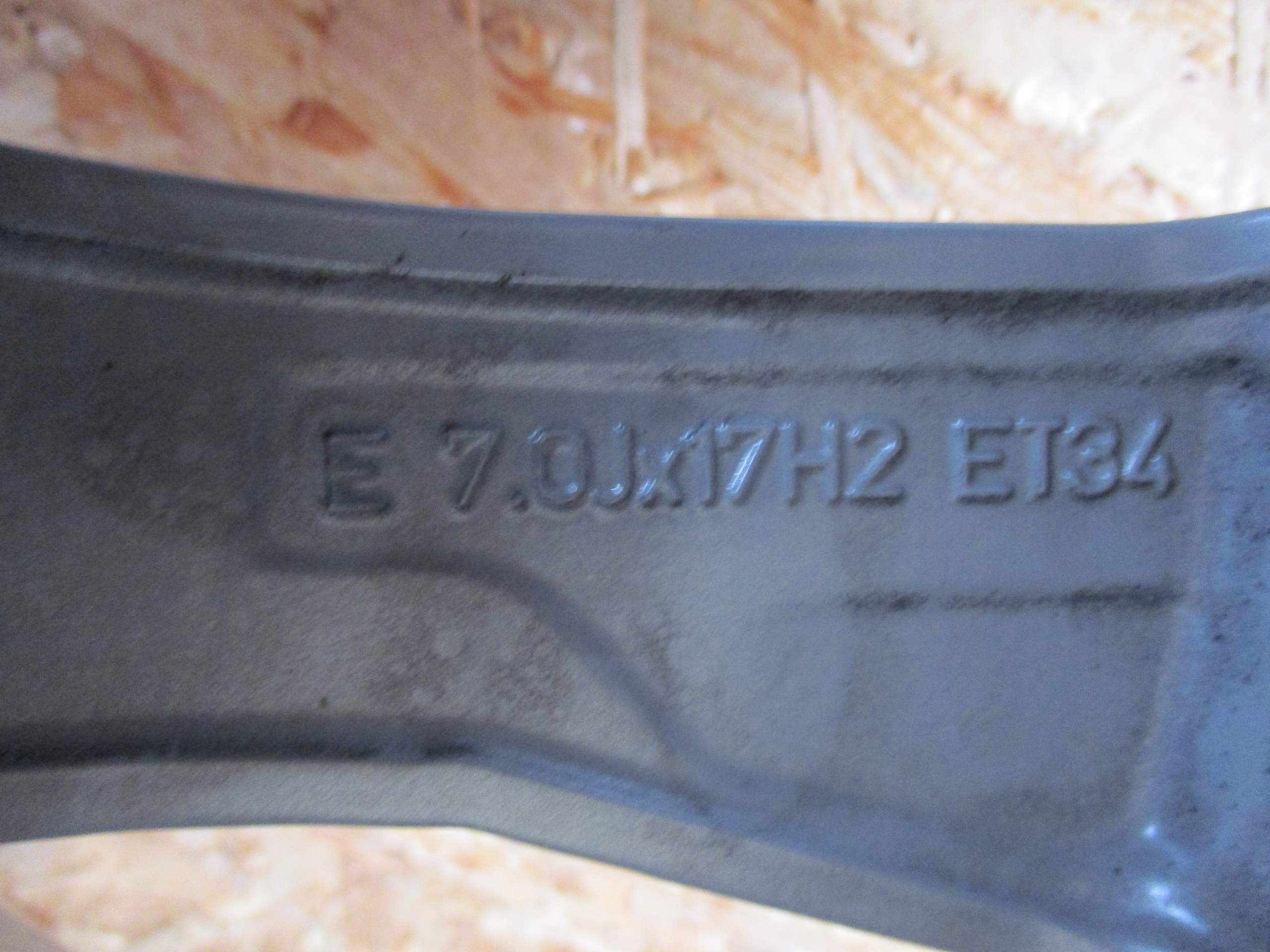 disk hliníkový AUDI Q5 80A 6Jx17 ET48 5x112