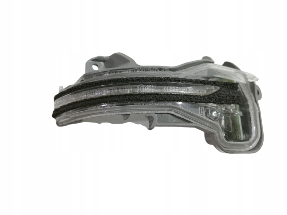 поворотник зеркала Honda OE V324DL