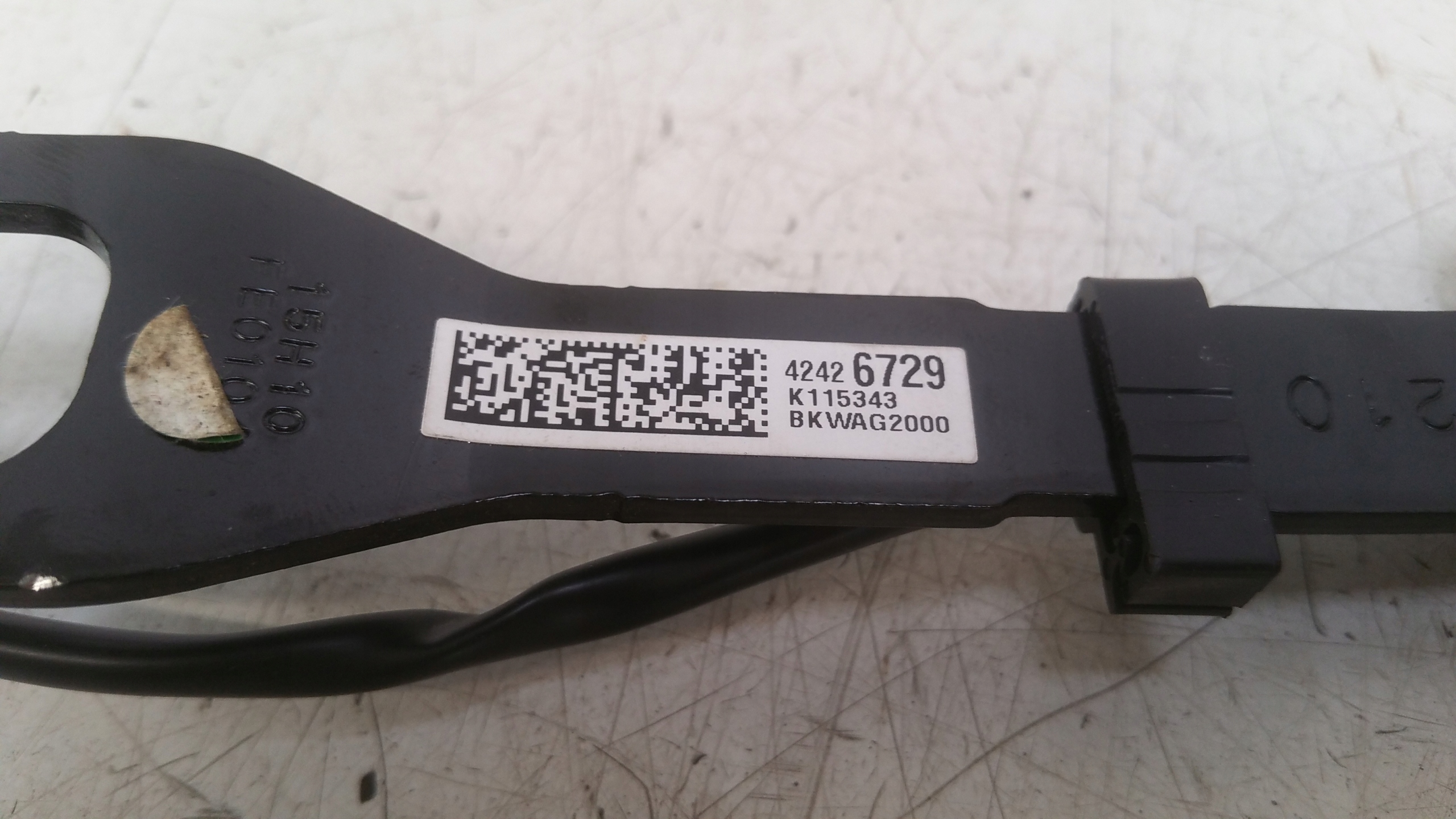 Zapinka supports left front 42426729 Opel Karl