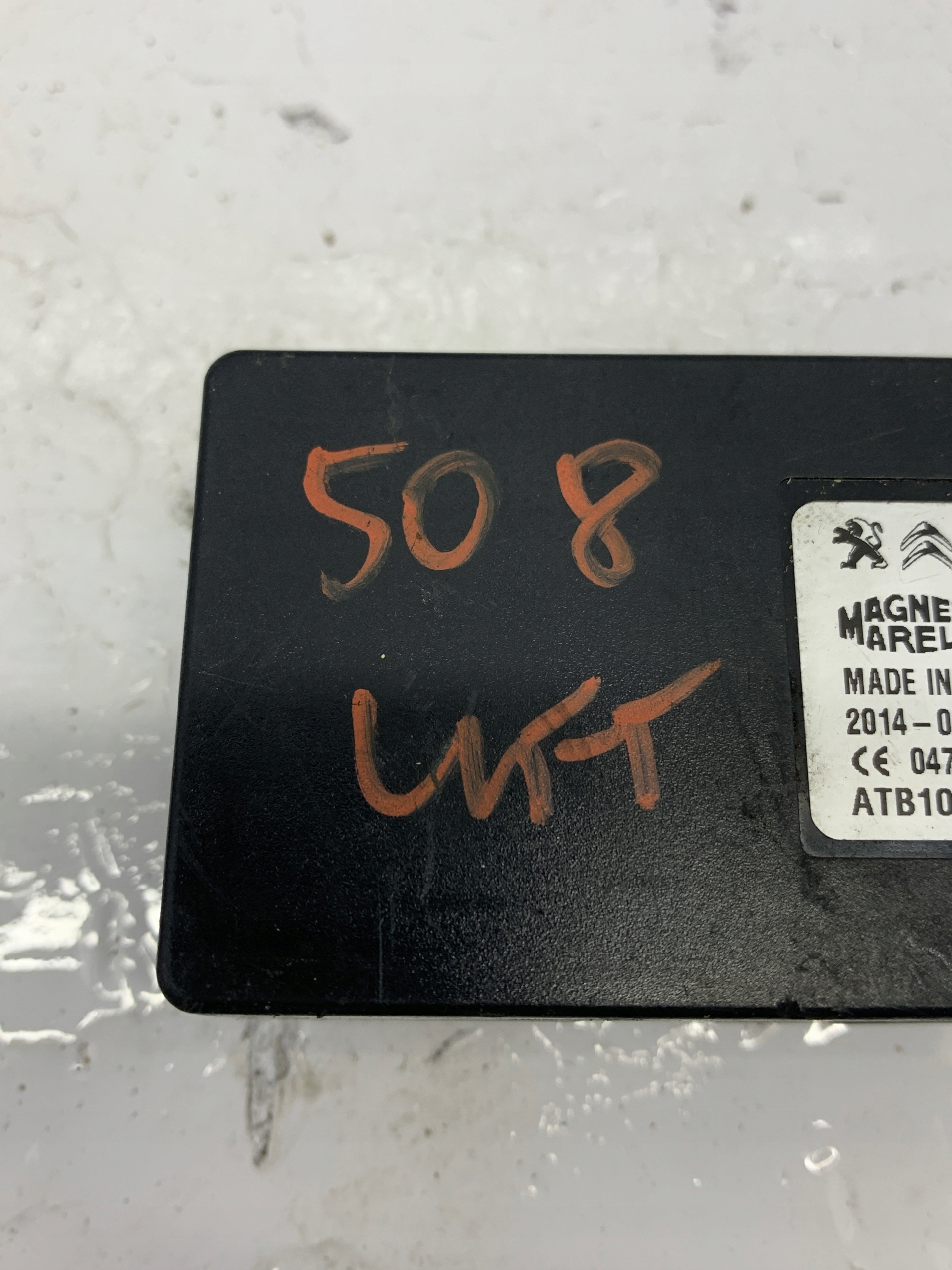 module control unit BLUETOOTH 9805727380 CITROEN PEUGEOT