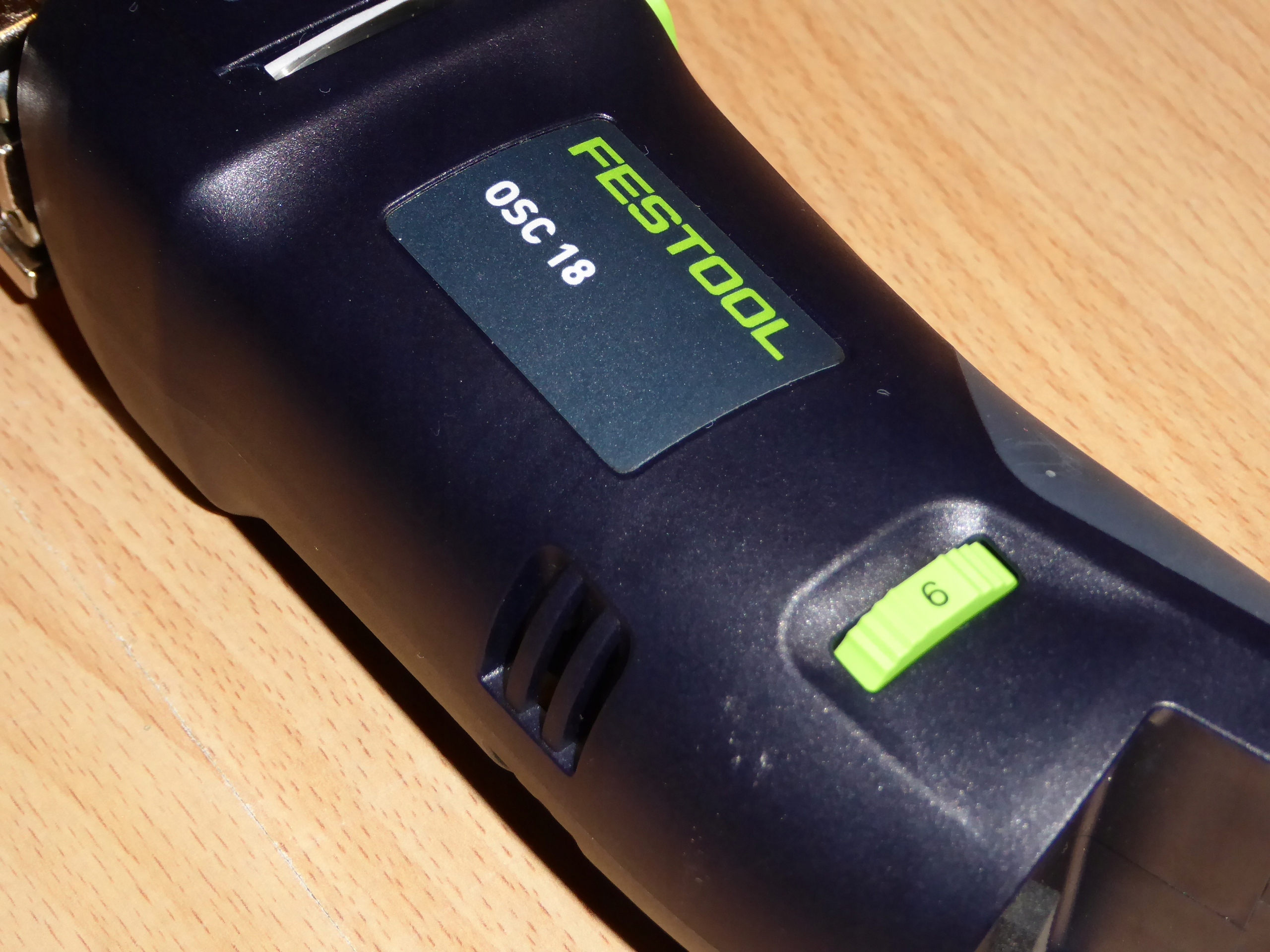 Urządzenie wieofunk. Festool OSC 18 Li E-Basic Set Napięcie zasilania 18 V