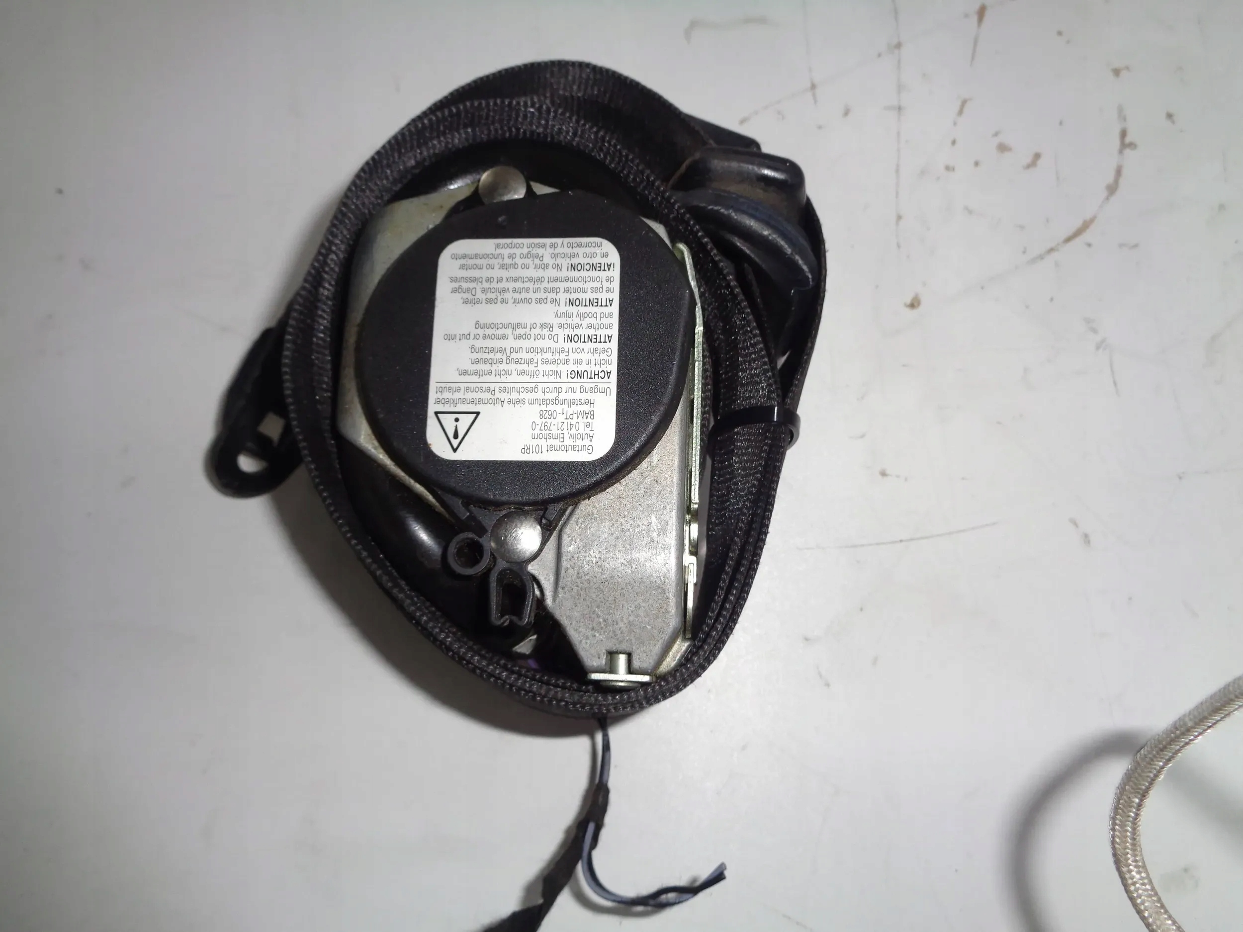 AUDI A4 B6 B7 SEAT EXEO TENSION BELT SAFETY RIGHT FRONT 01-13R