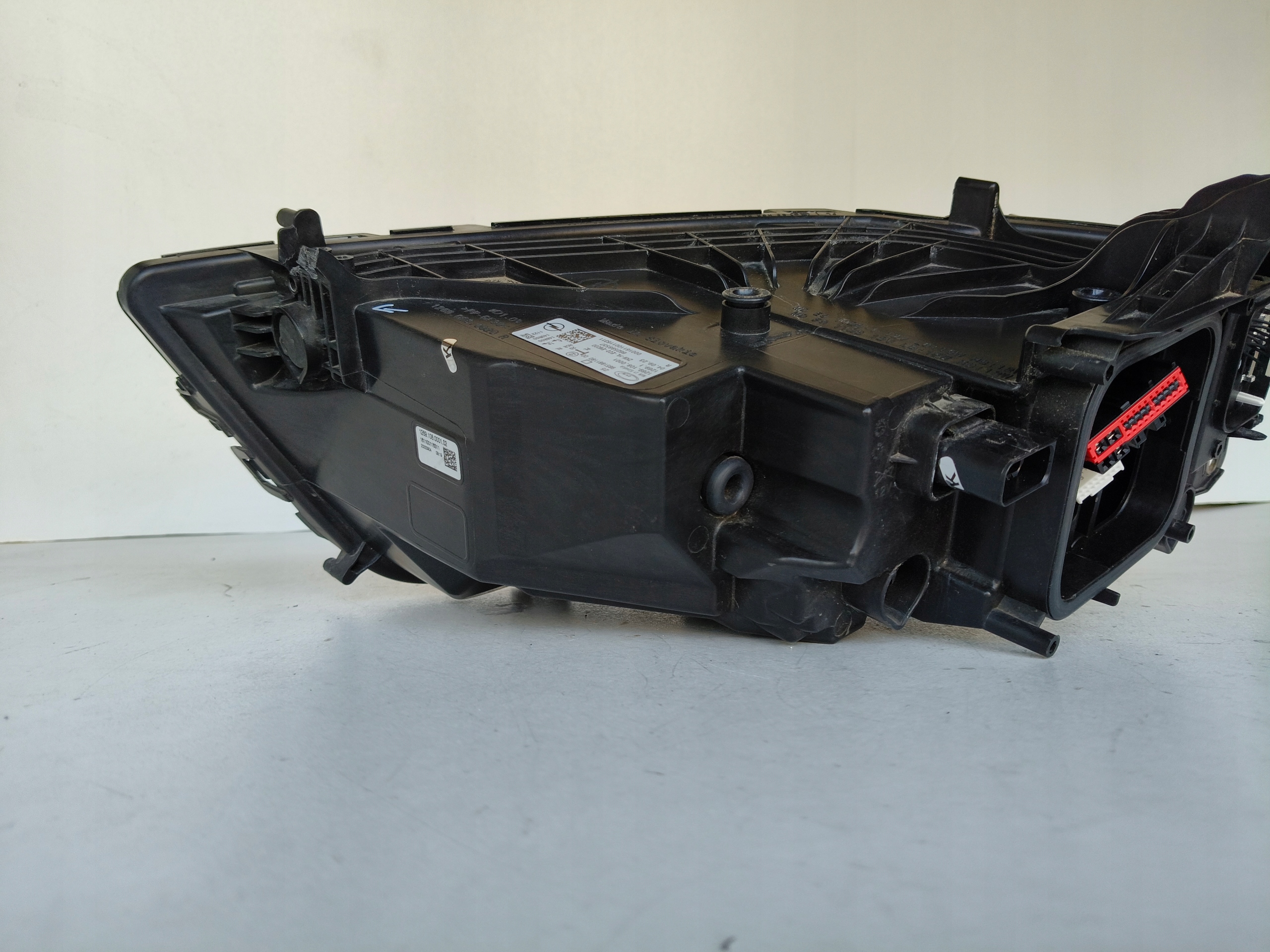 light right REFLEKTOR OPEL ASTRA VI L 22- FULL LED