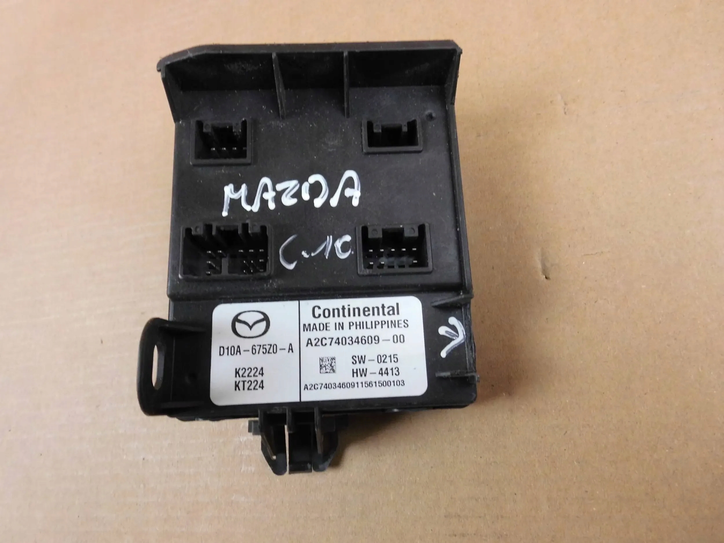 Mazda CX-3 CX3 module control unit D10A-675Z0-A