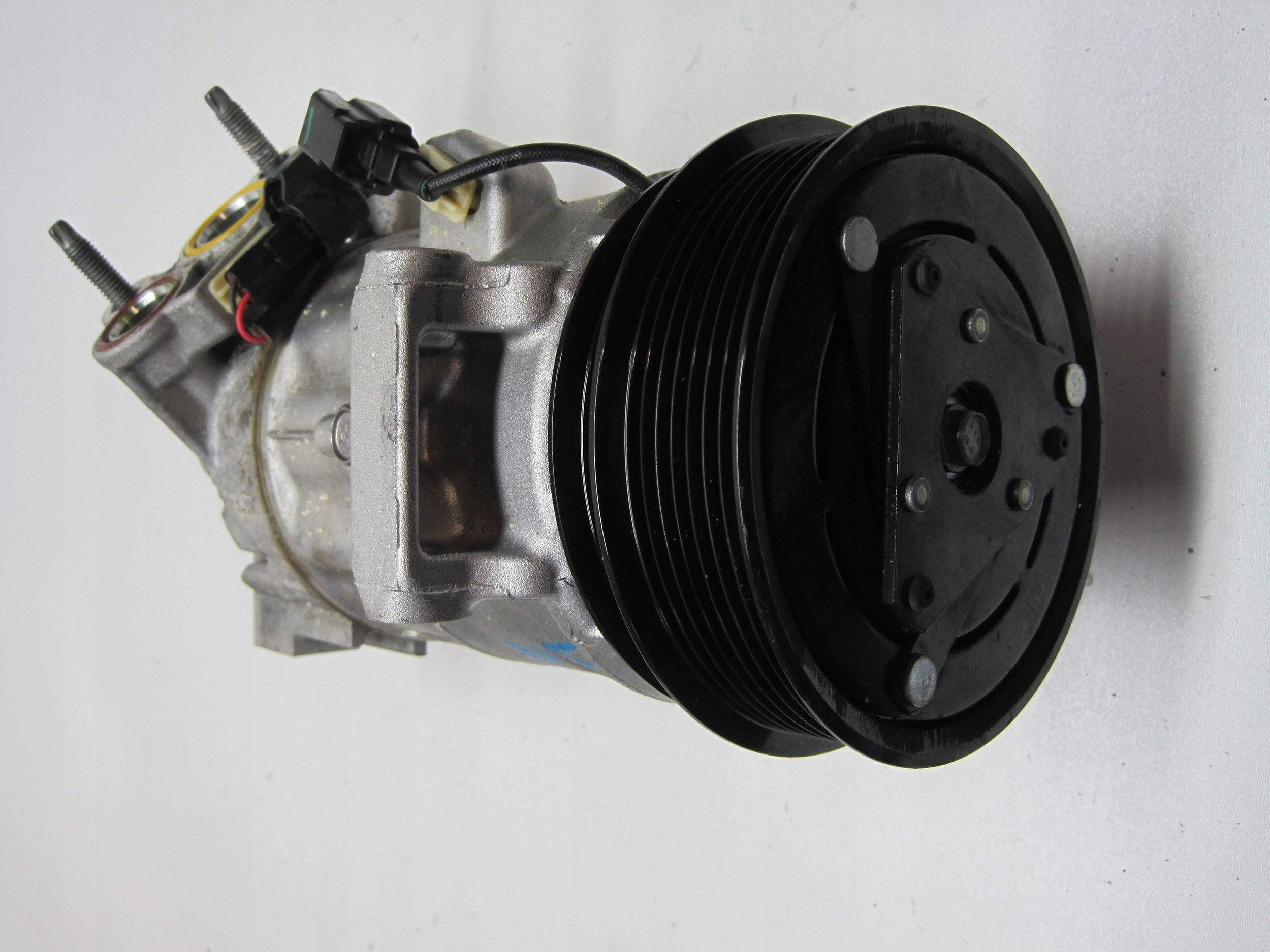 Klimakompressor klimaanlage VOLVO V60 III 31497908