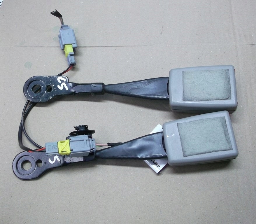 CITROEN C5 III X7 передня пряжка ременя безпеки