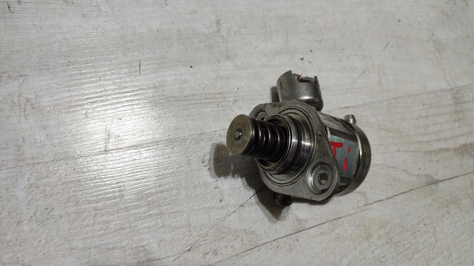 feed pump 1.4 TSI VW Tiguan Lift 5N0