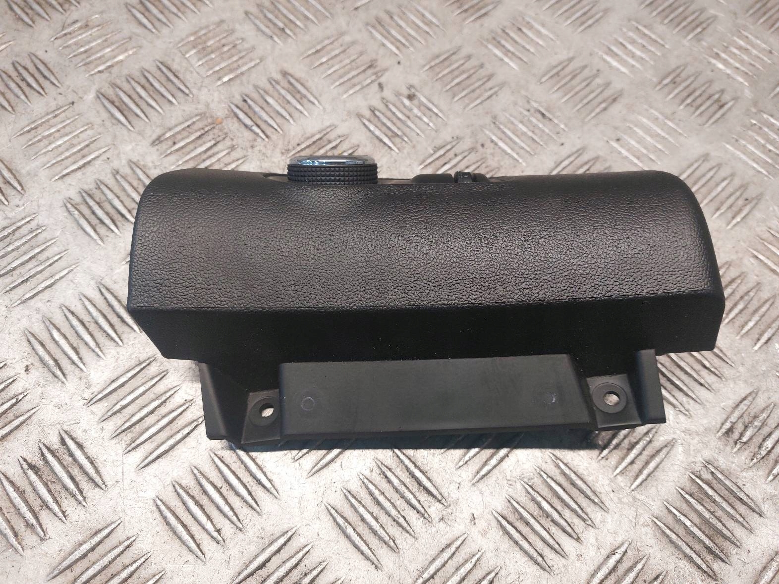 light switch OPEL INSIGNIA A LIFT 13241913 13268707