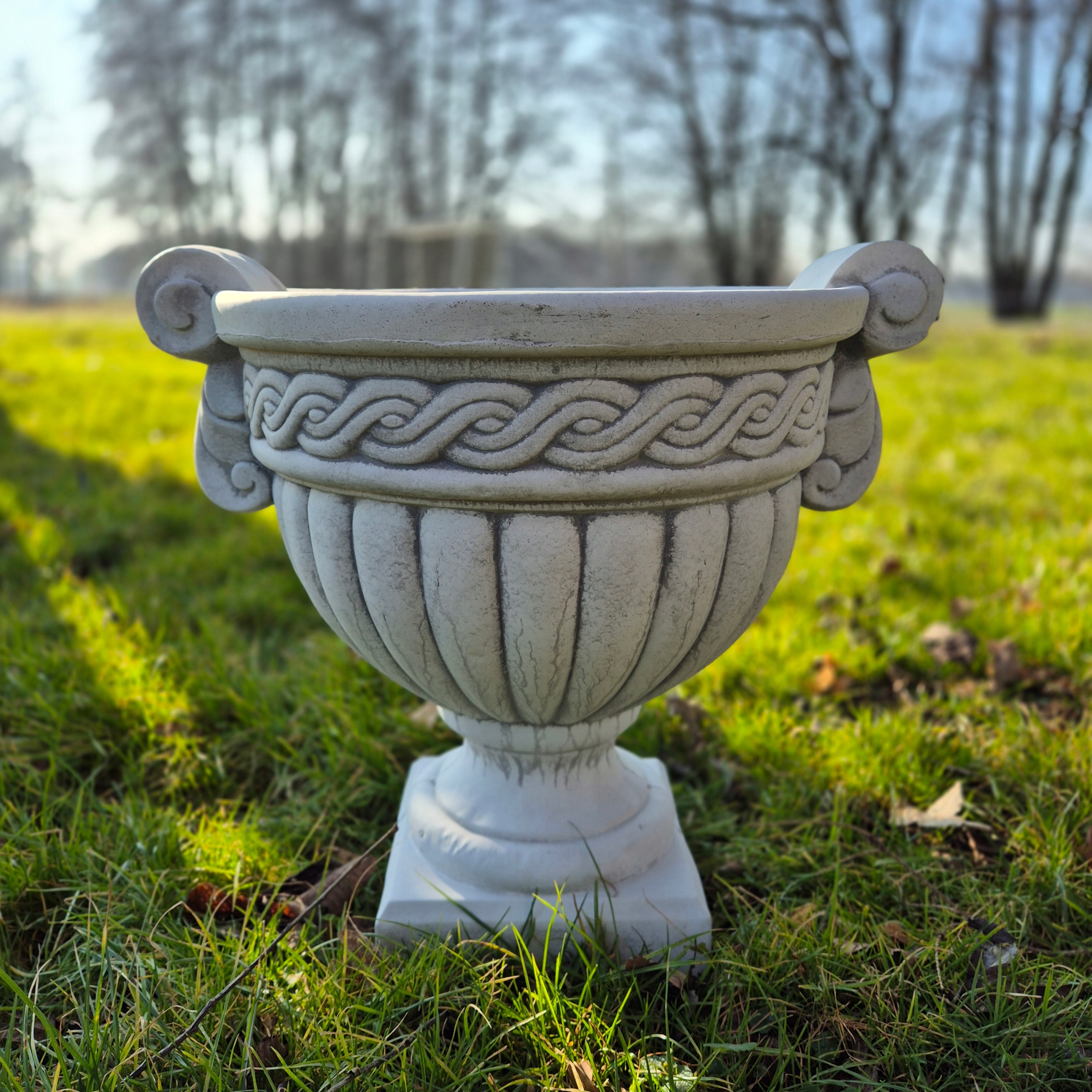 Veľký betónový kvetináč 27 kg, 43 cm – Grécky štýl, odolný voči mrazu