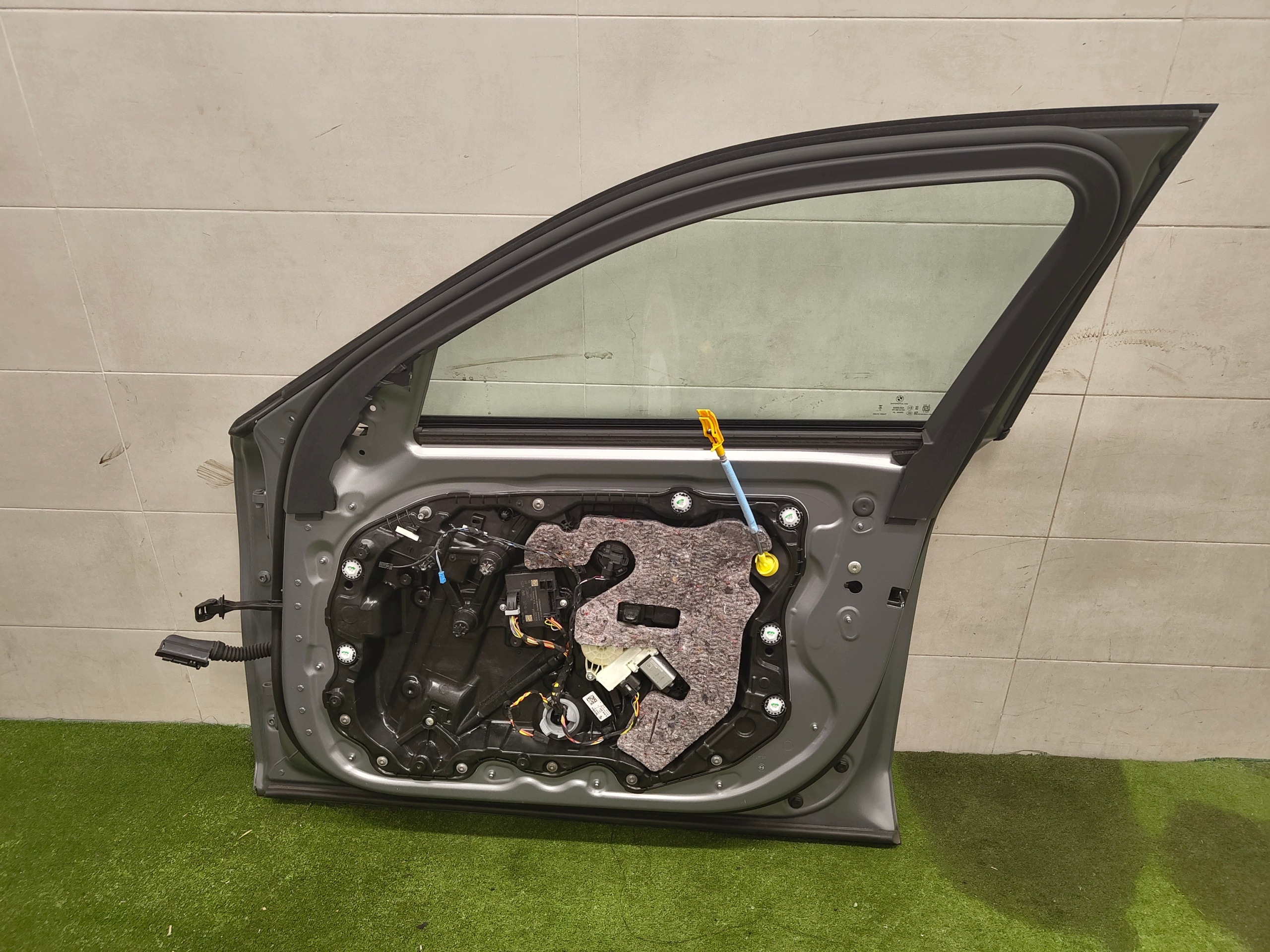 BMW 5 G60 G61 door right front C5A