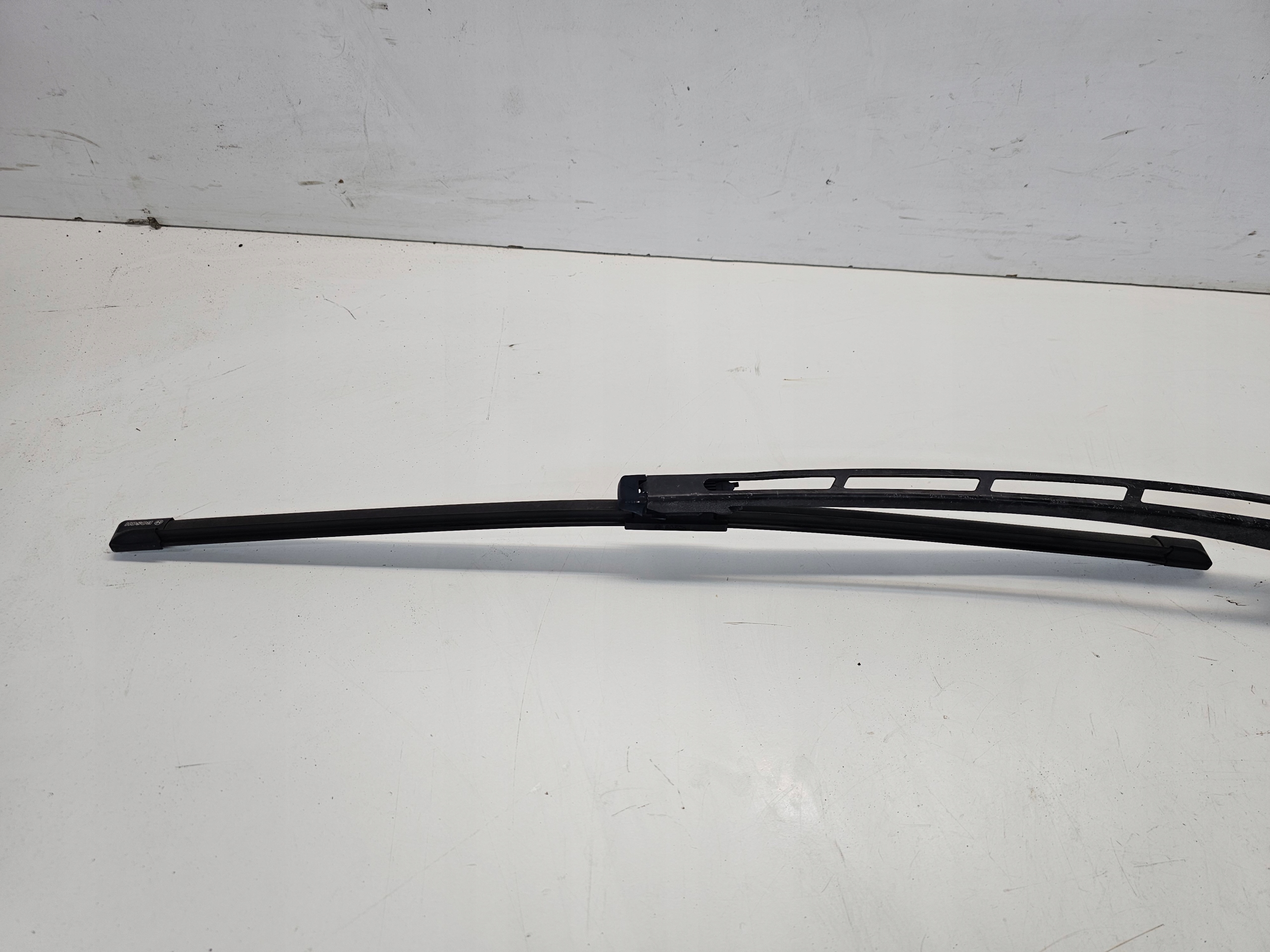 wiper arm left AUDI Q7 4L 4L2955407B UK