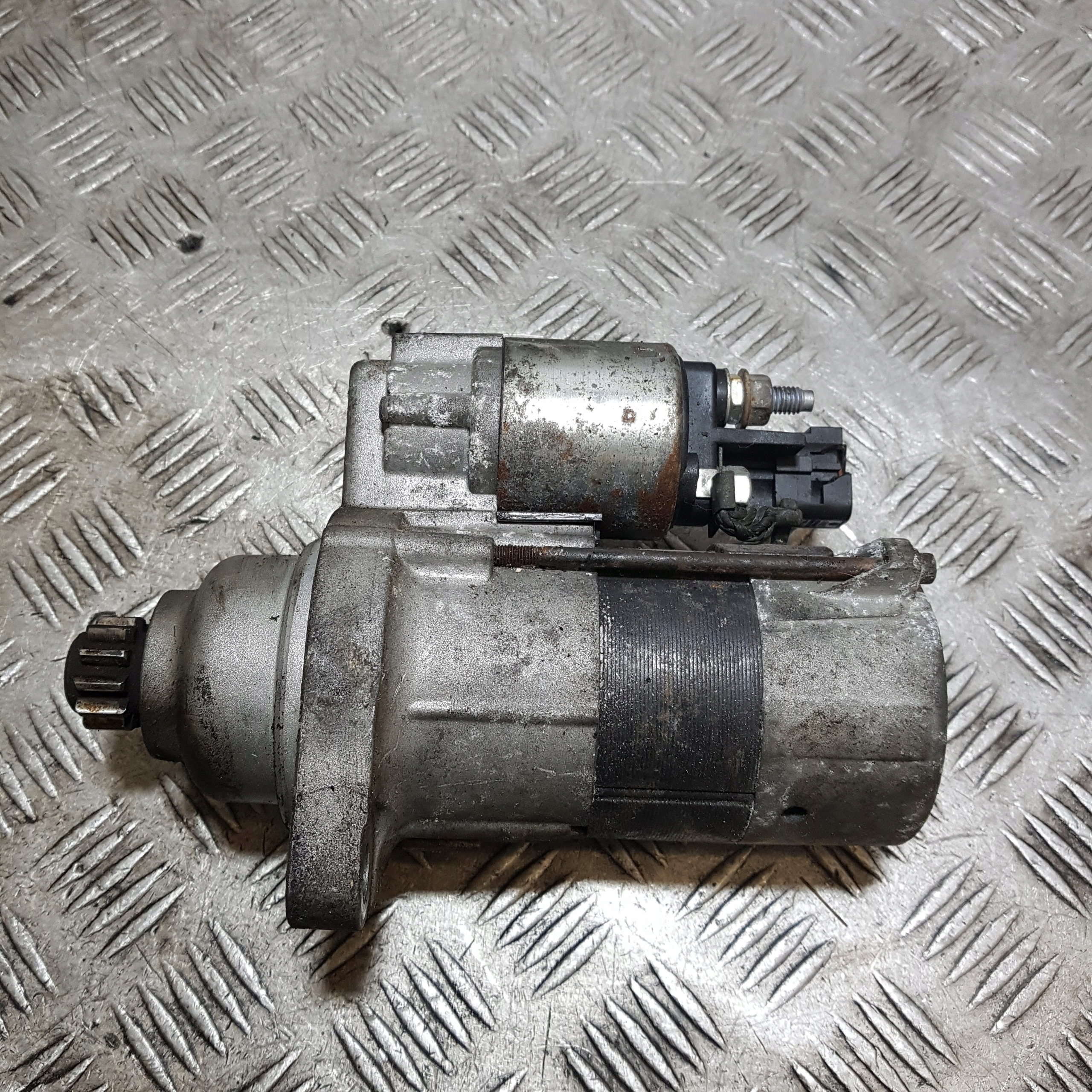 starter VOLKSWAGEN PASSAT B6 2.0 TDI
