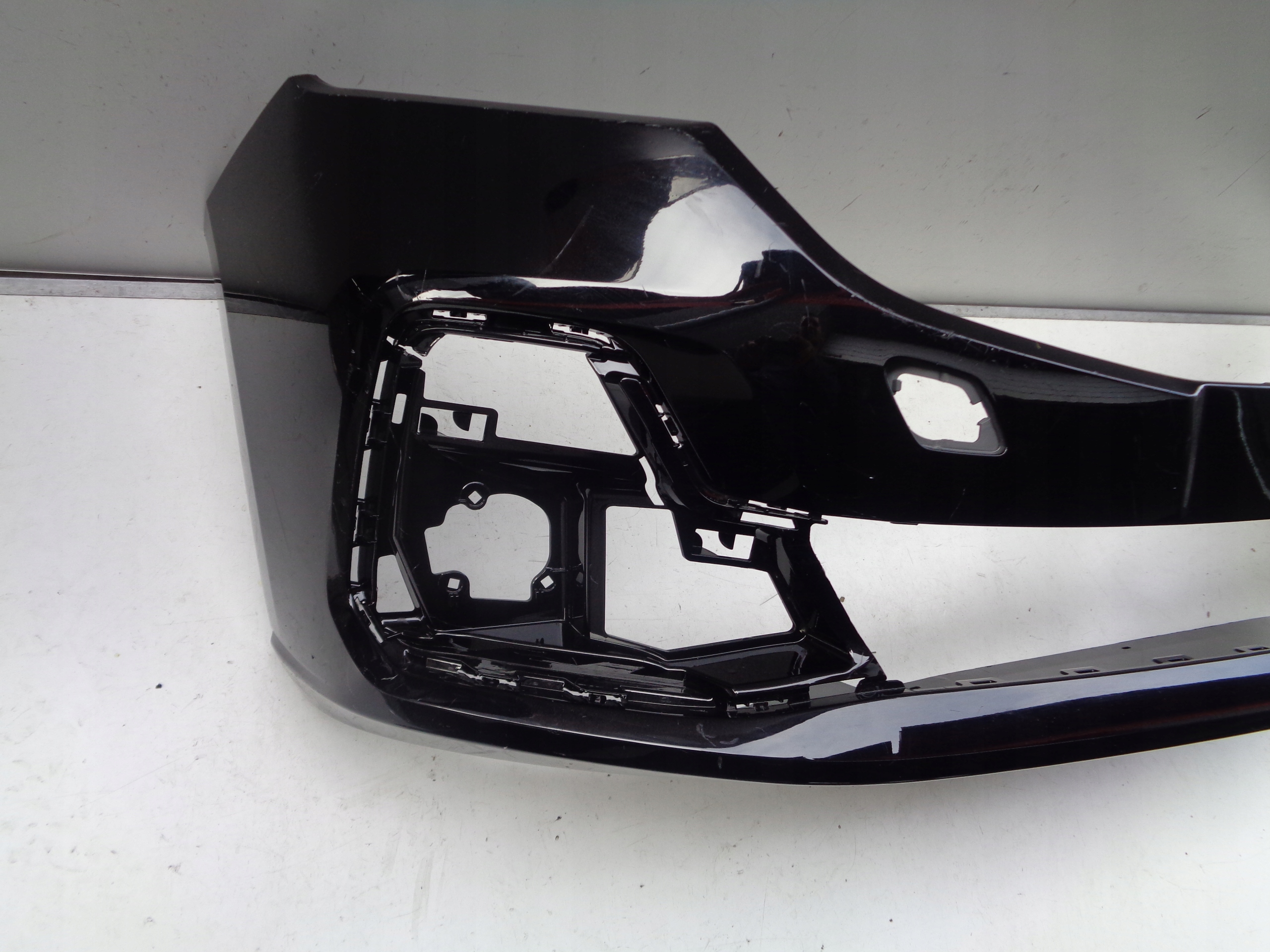 front bumper FORD TRANSIT CONNECT III 22- 28921
